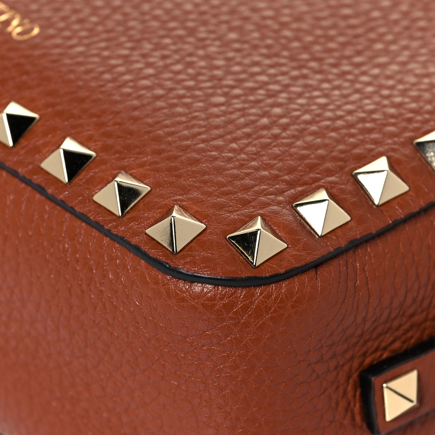 Pebbled Calfskin Rockstud Camera Crossbody Bag Tan