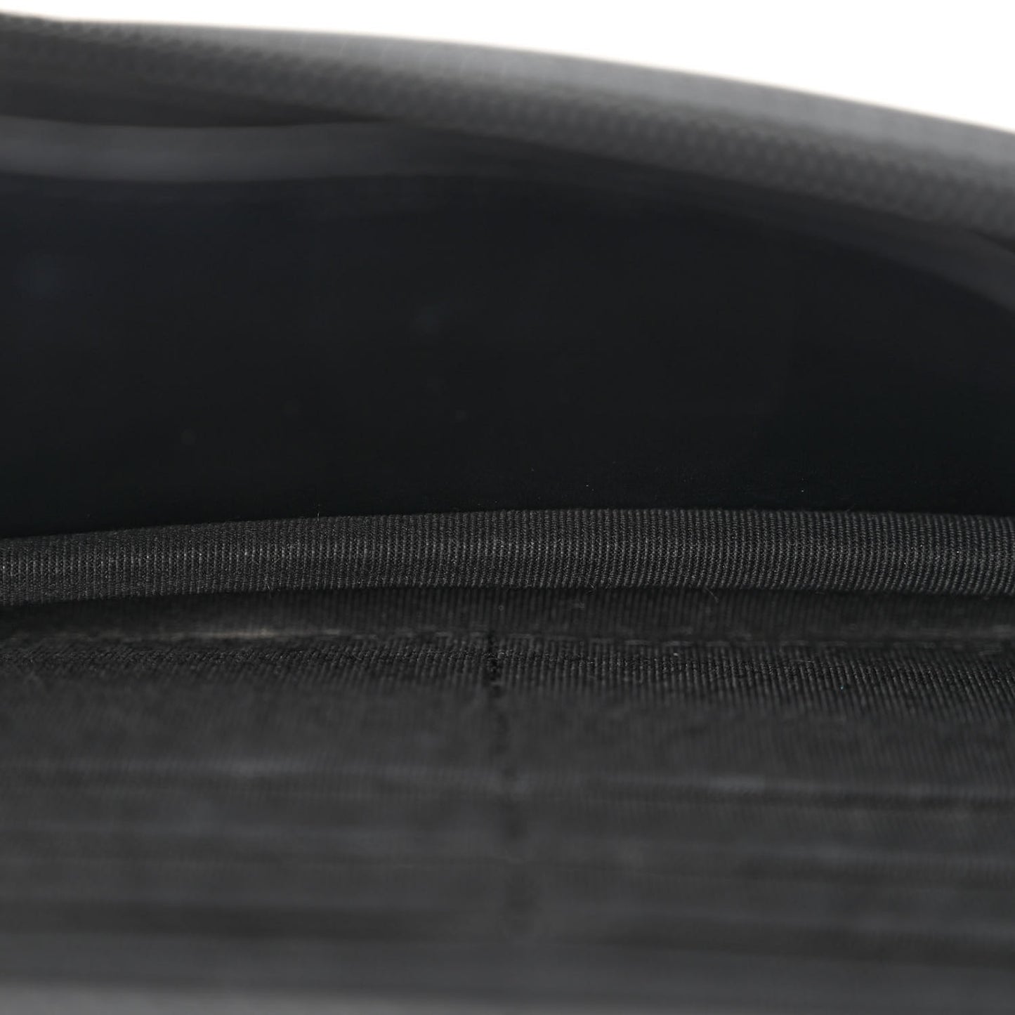 Patent Quilted Wallet On Chain WOC Black