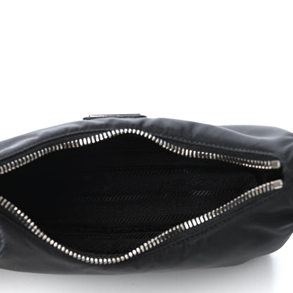 Prada Nylon Re-Edition 2005 Shoulder Bag Black 4 of 4