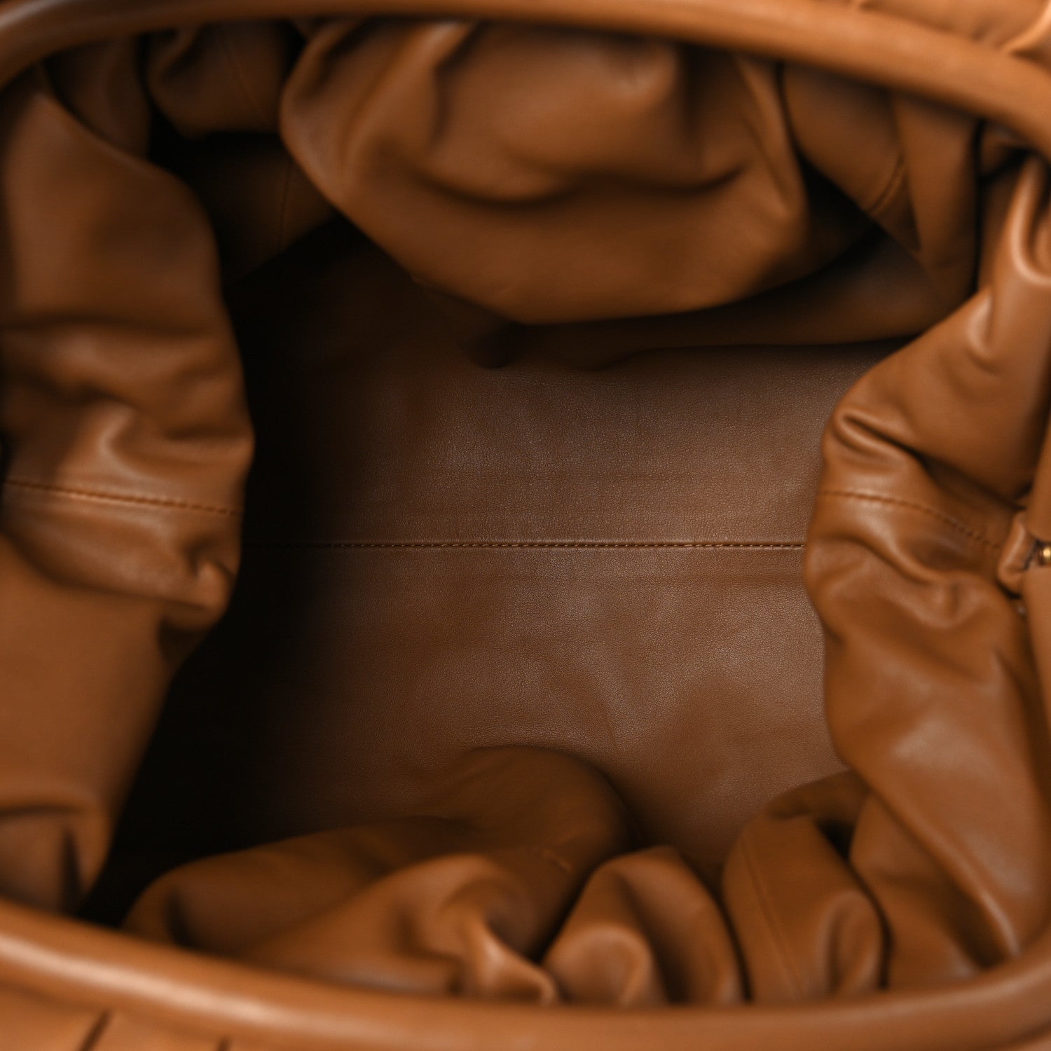 Bottega Veneta Smooth Butter Calf The Pouch Oversized Clutch Cammello 5 of 8