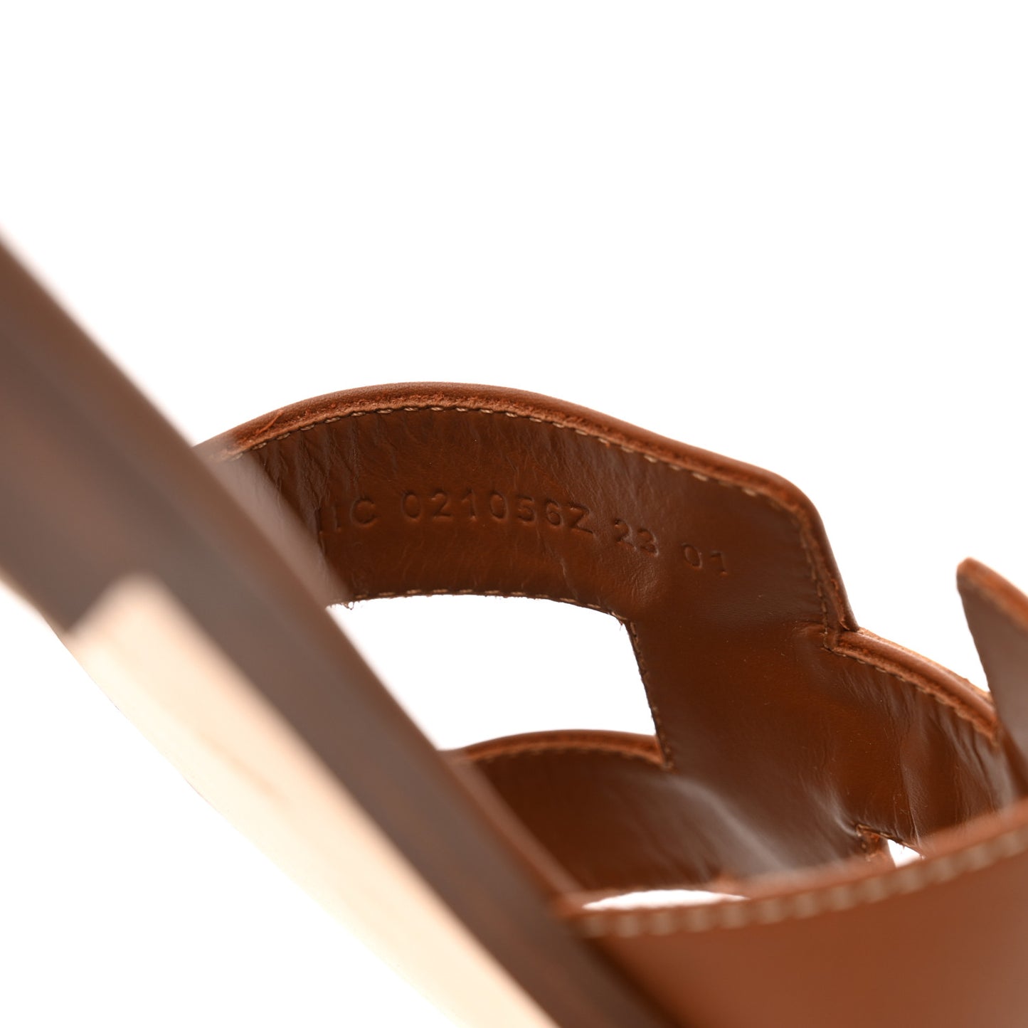 Box Calfskin Oran Sandals 40 Gold