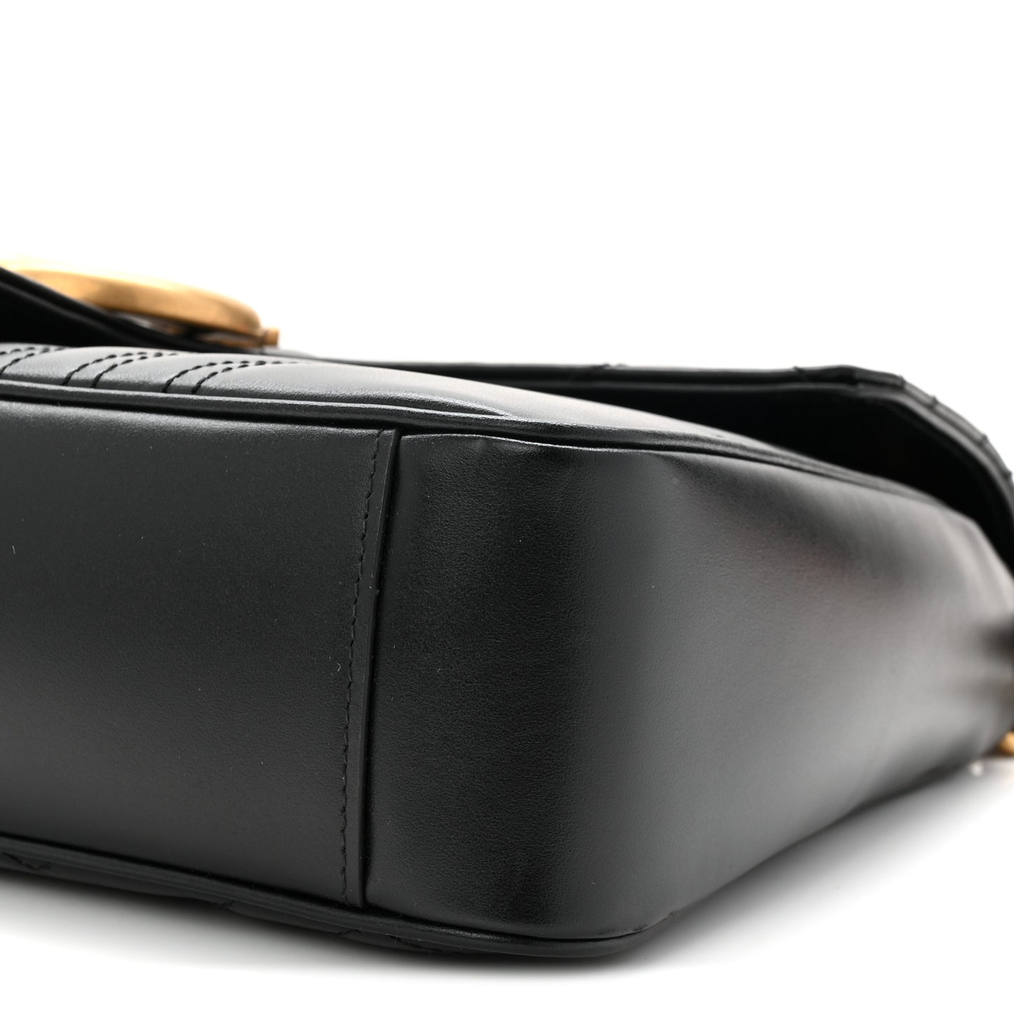 Calfskin Matelasse Medium GG Marmont Shoulder Bag Black