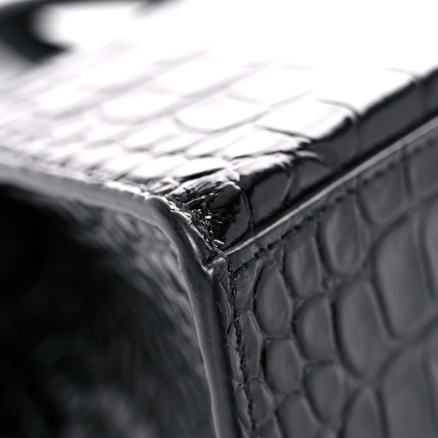 Shiny Calfskin Crocodile Embossed Small Hourglass Top Handle Bag Black