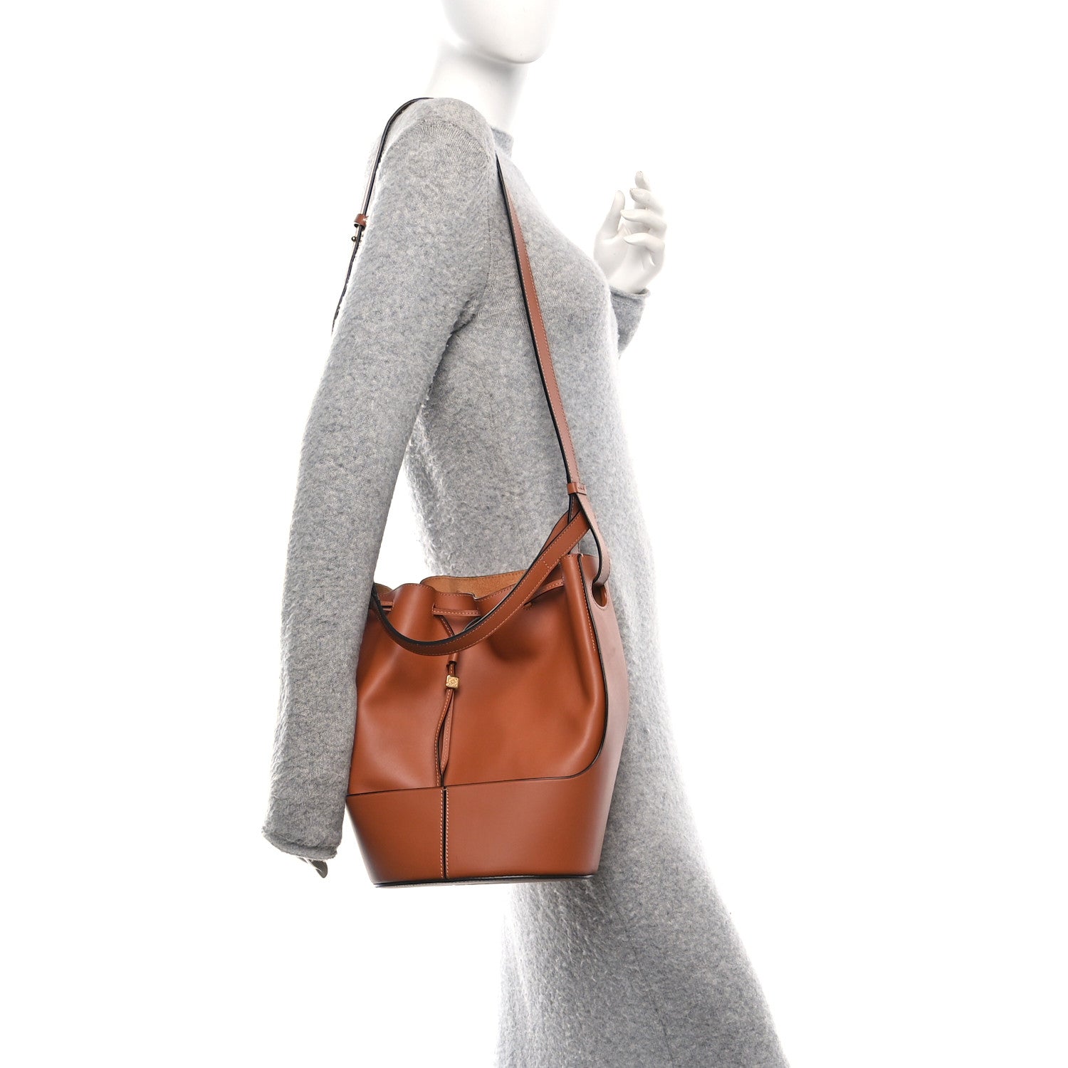 Loewe Calfskin Balloon Bucket Bag Tan 2 of 10