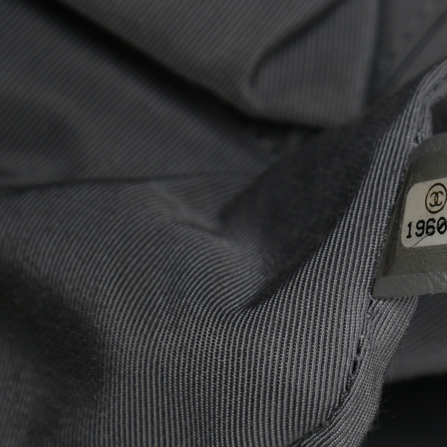 Chanel Washed Lambskin Quilted Maxi Chain Around Flap Black 7 of 10