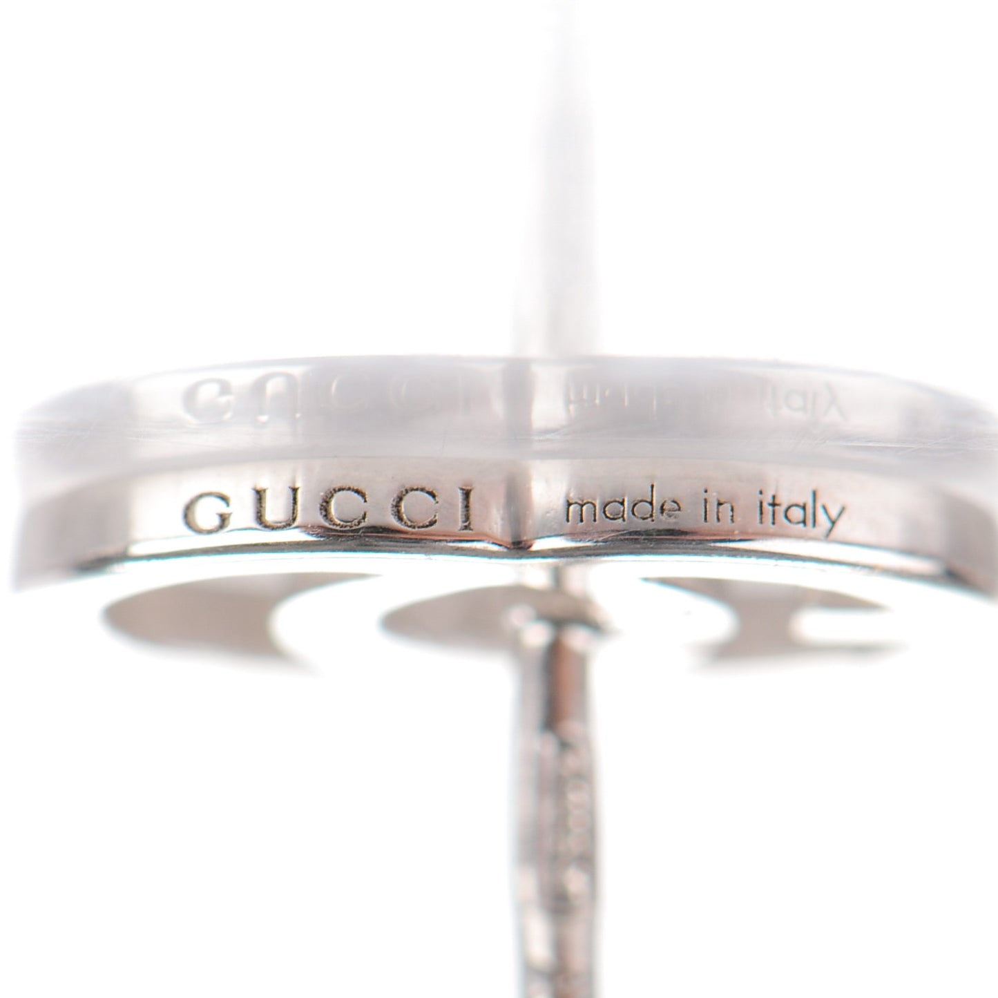 18K White Gold GG Tissue Stud Earrings
