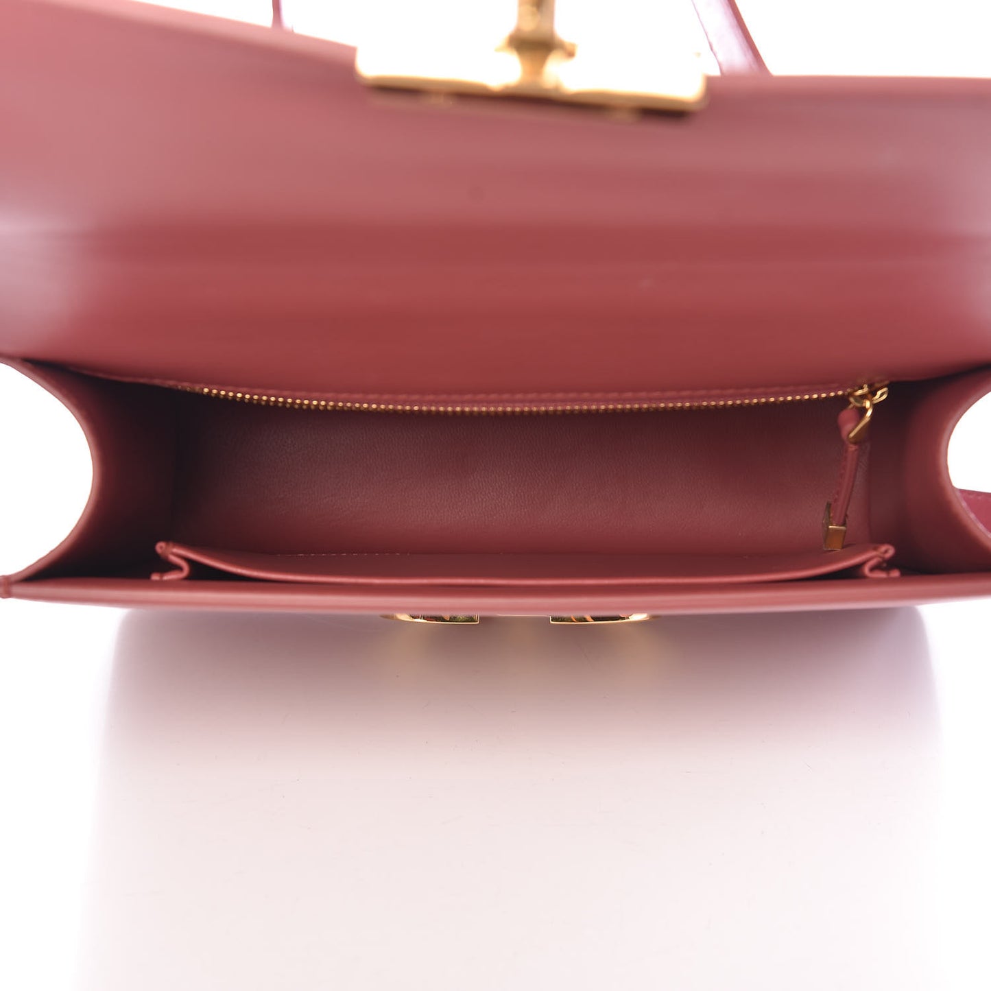 Calfskin 30 Montaigne Flap Bag Terre