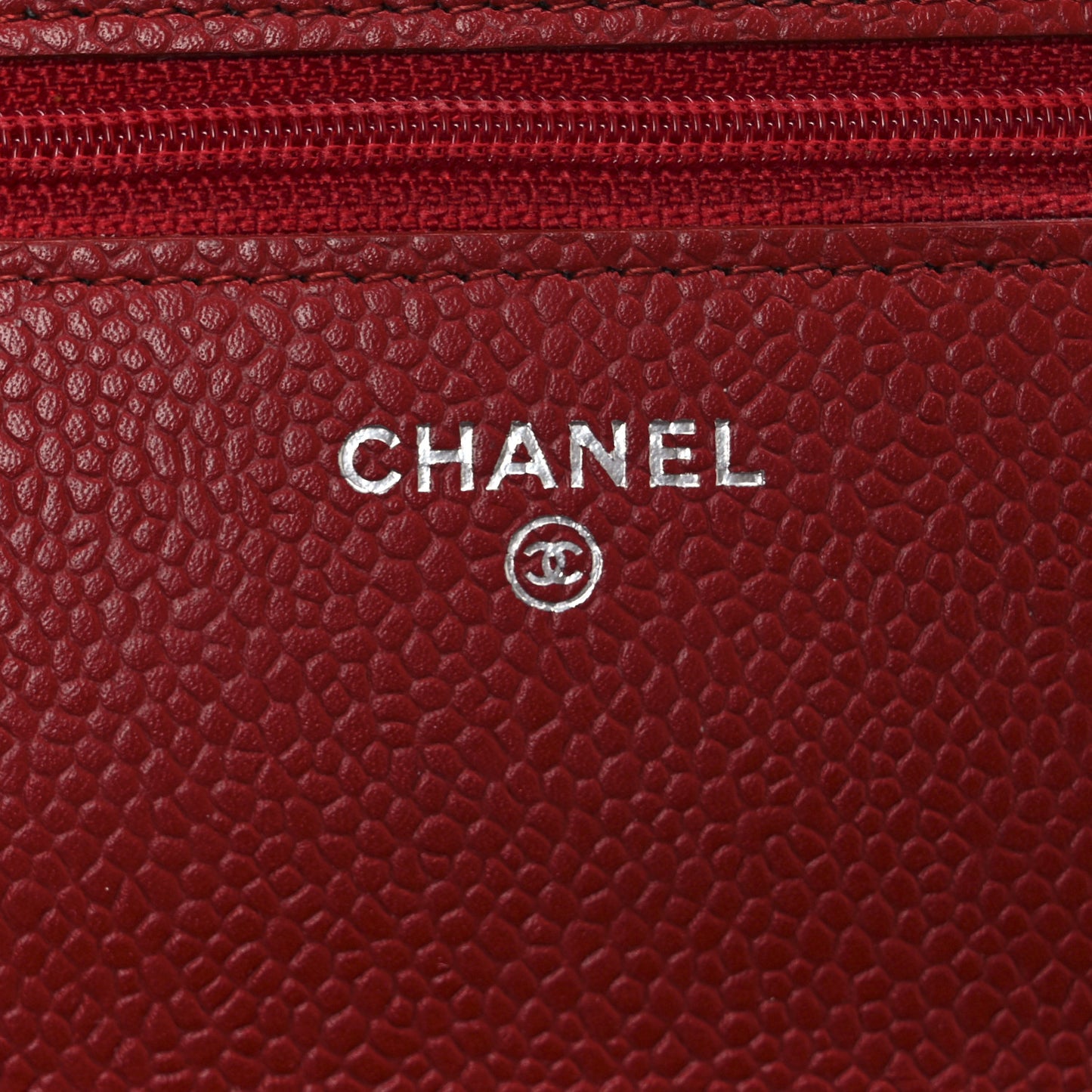 Caviar Quilted Wallet On Chain WOC Red