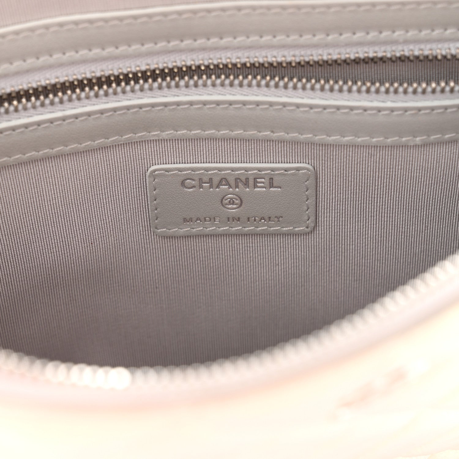 Chanel Iridescent Crumpled Calfskin CC Ripples Medium Cosmetic Case White 6 of 9