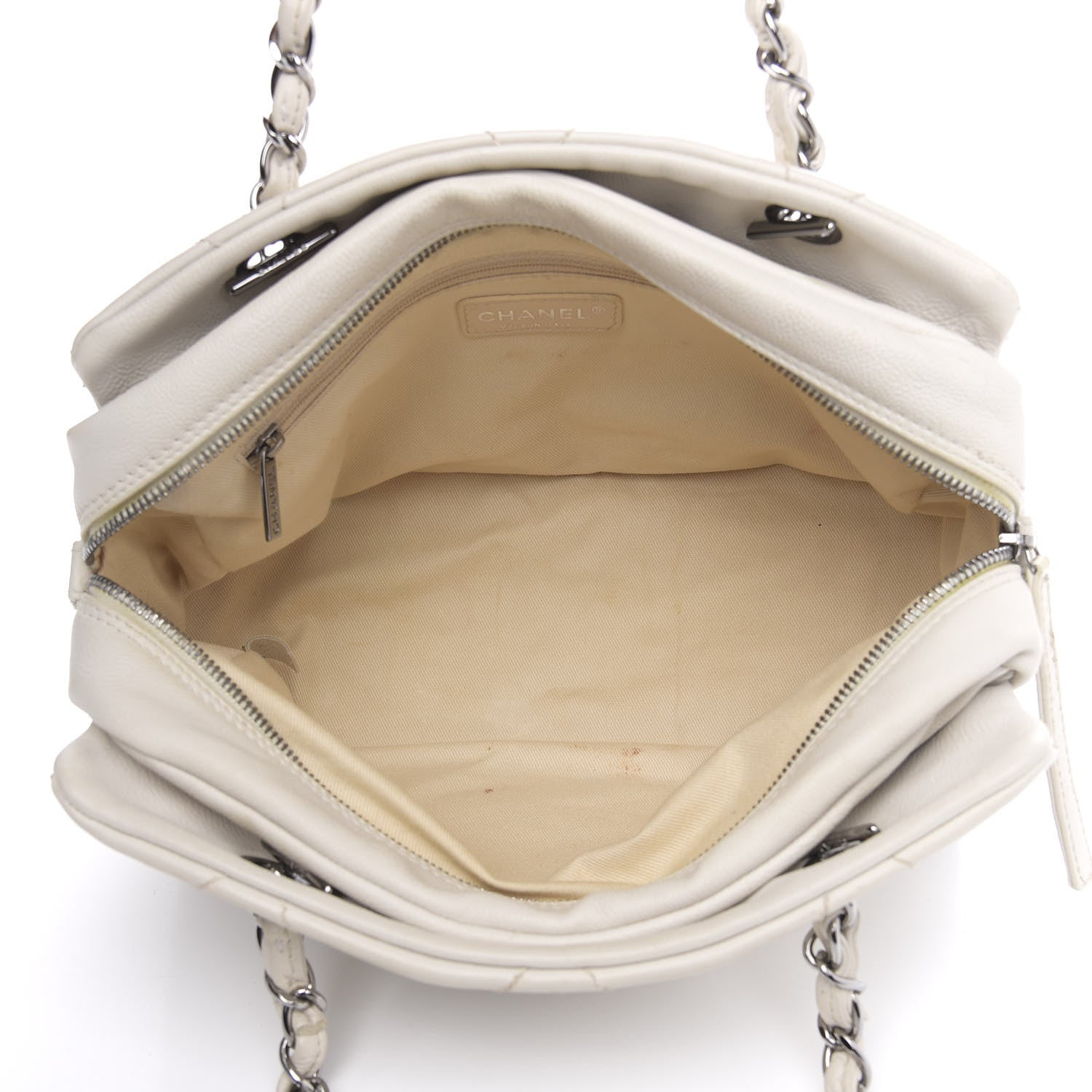 Chanel Calfskin Small Diamond Stitch Tote White 5 of 18