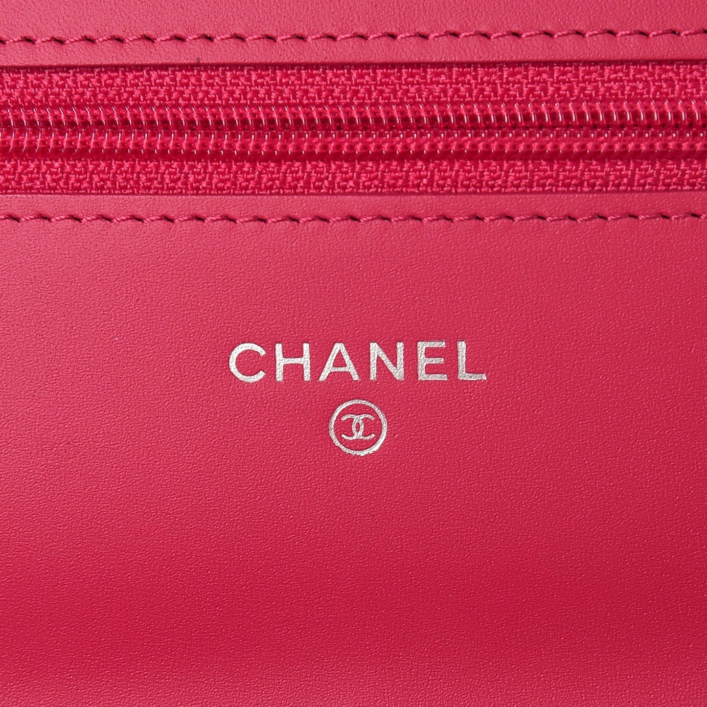 Caviar Timeless CC Wallet On Chain WOC Dark Pink