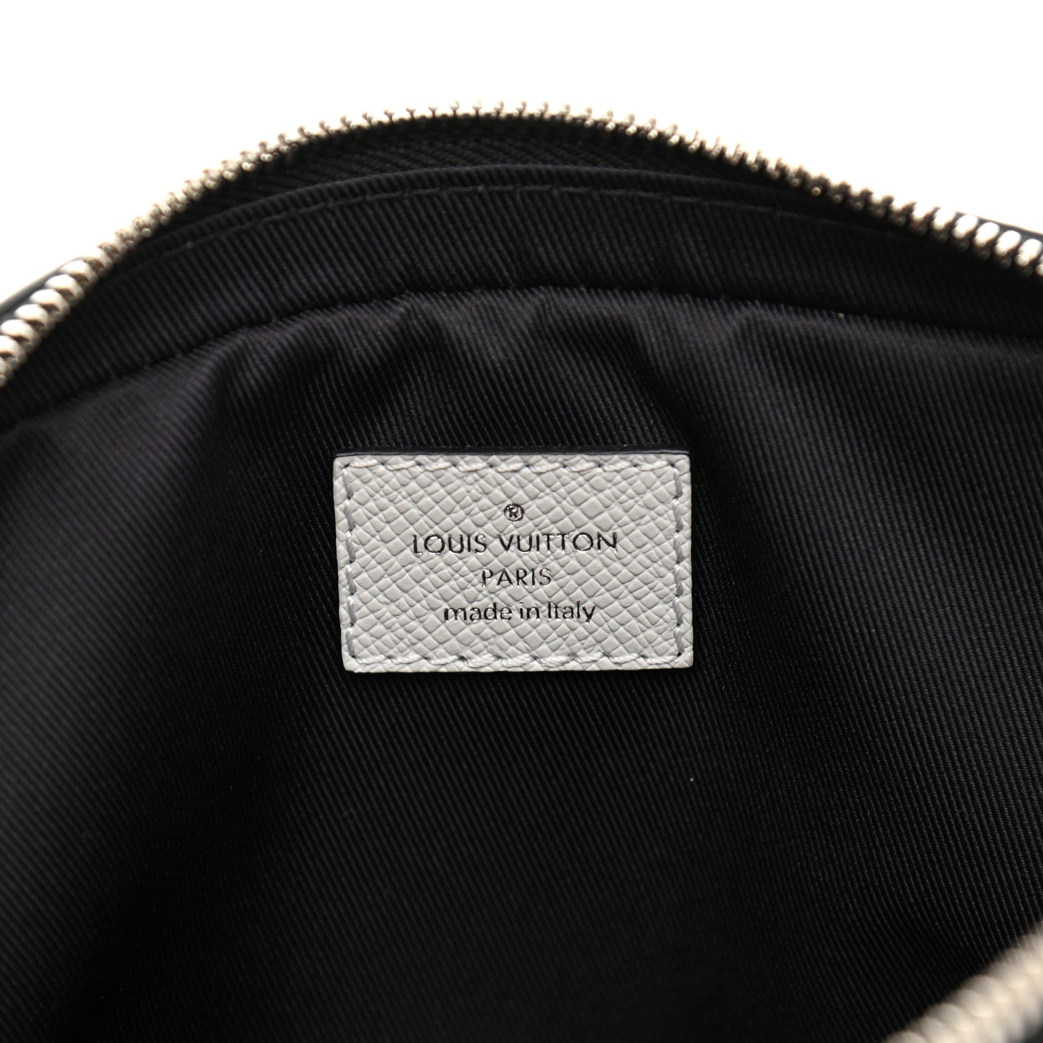 Louis Vuitton Taiga Monogram Outdoor Bumbag White 6 of 11