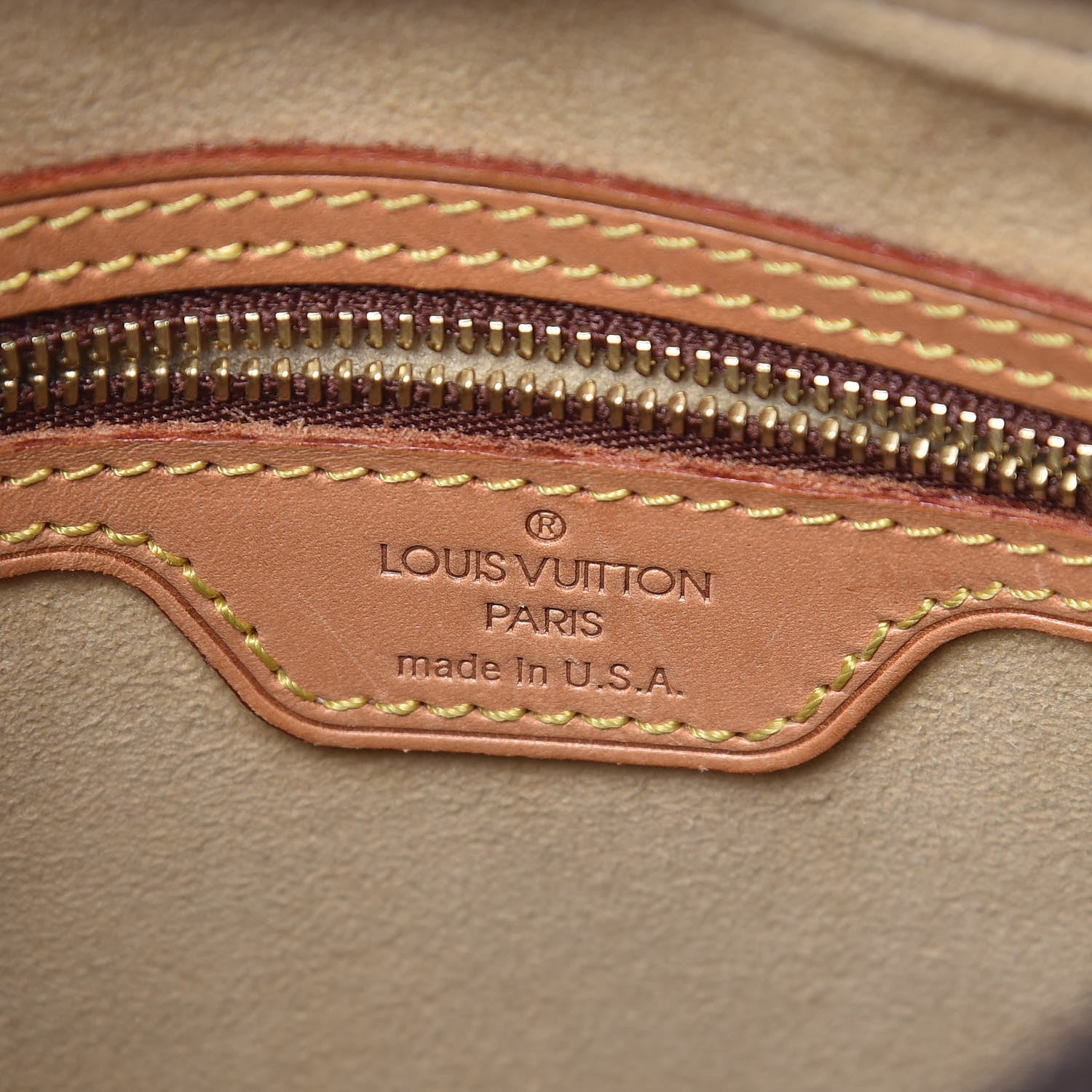 Louis Vuitton Monogram Looping MM 6 of 10