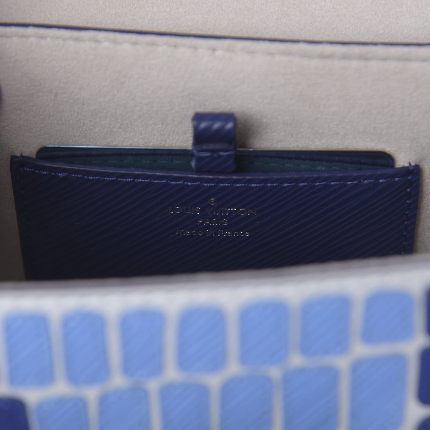 Epi Savane Twist Shoulder Bag MM Blue