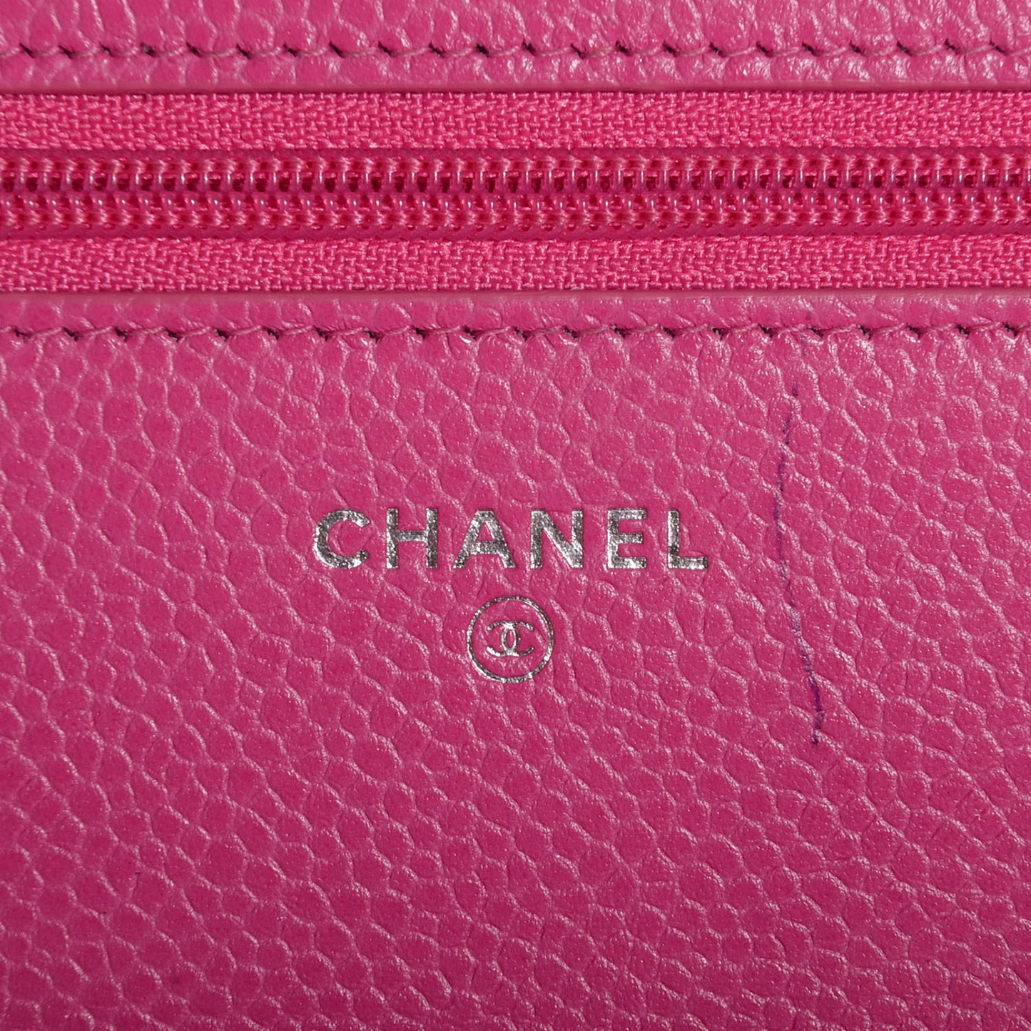 Caviar Quilted Wallet On Chain WOC Dark Pink