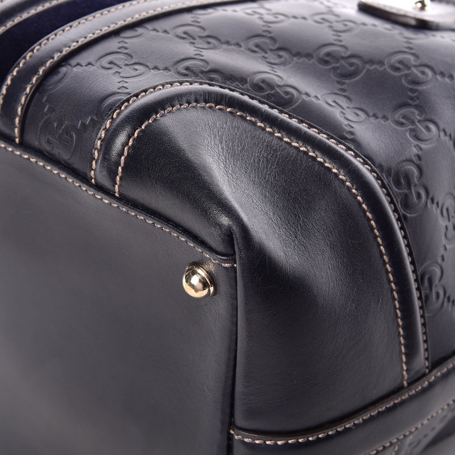 Gucci Guccissima Treasure Boston Black 12 of 18