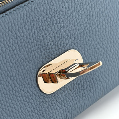 Valentino Garavani Pebbled Calfskin Rockstud Flip Lock Wallet On Chain Niagara 9 of 9