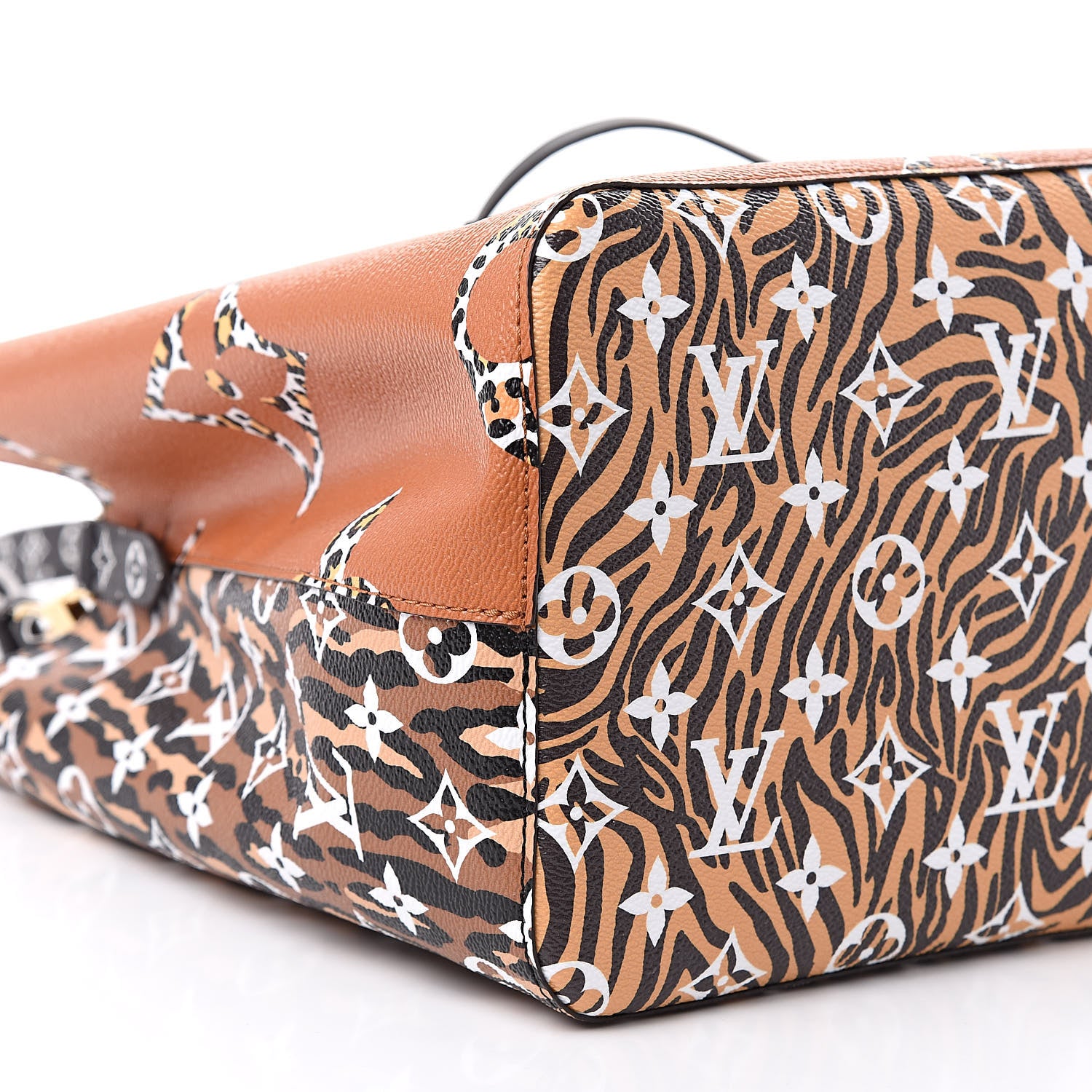 Louis Vuitton Monogram Giant Jungle NéoNoé Caramel 7 of 8