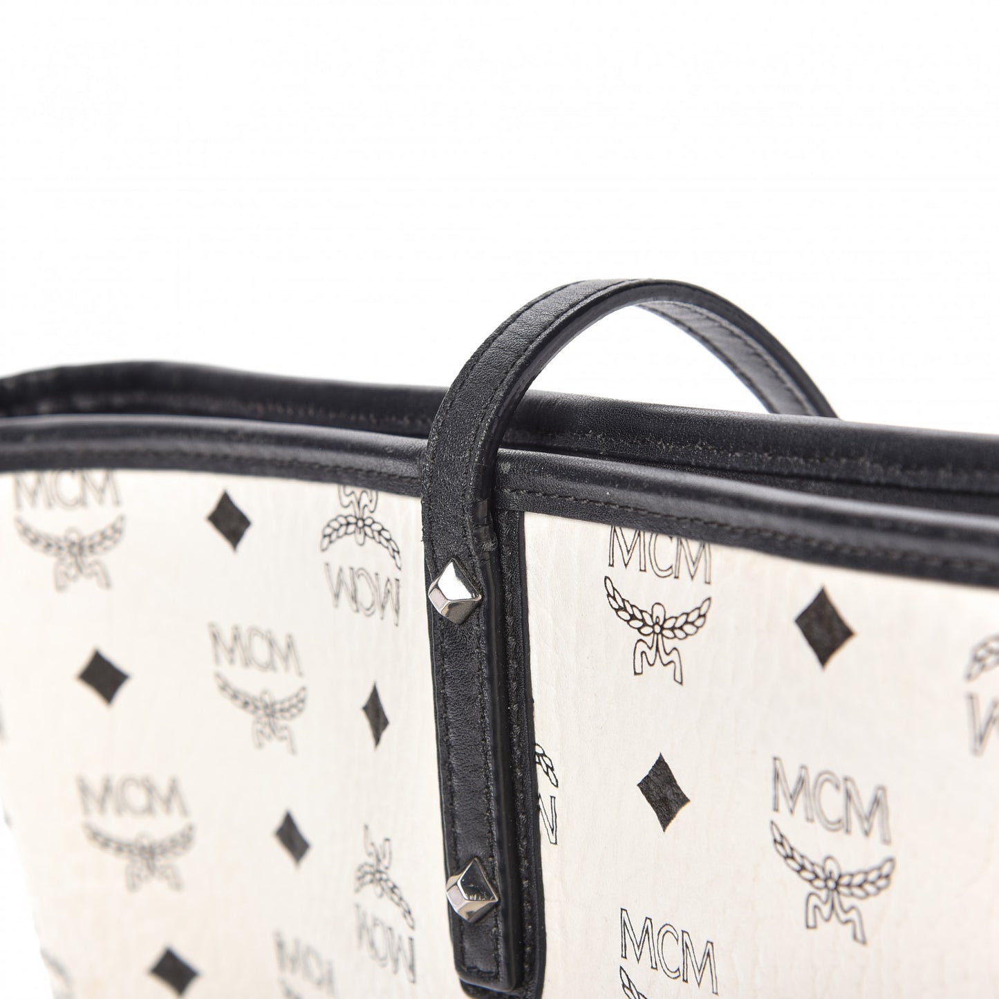 Visetos Medium Anya Zip Top Shopper Tote White