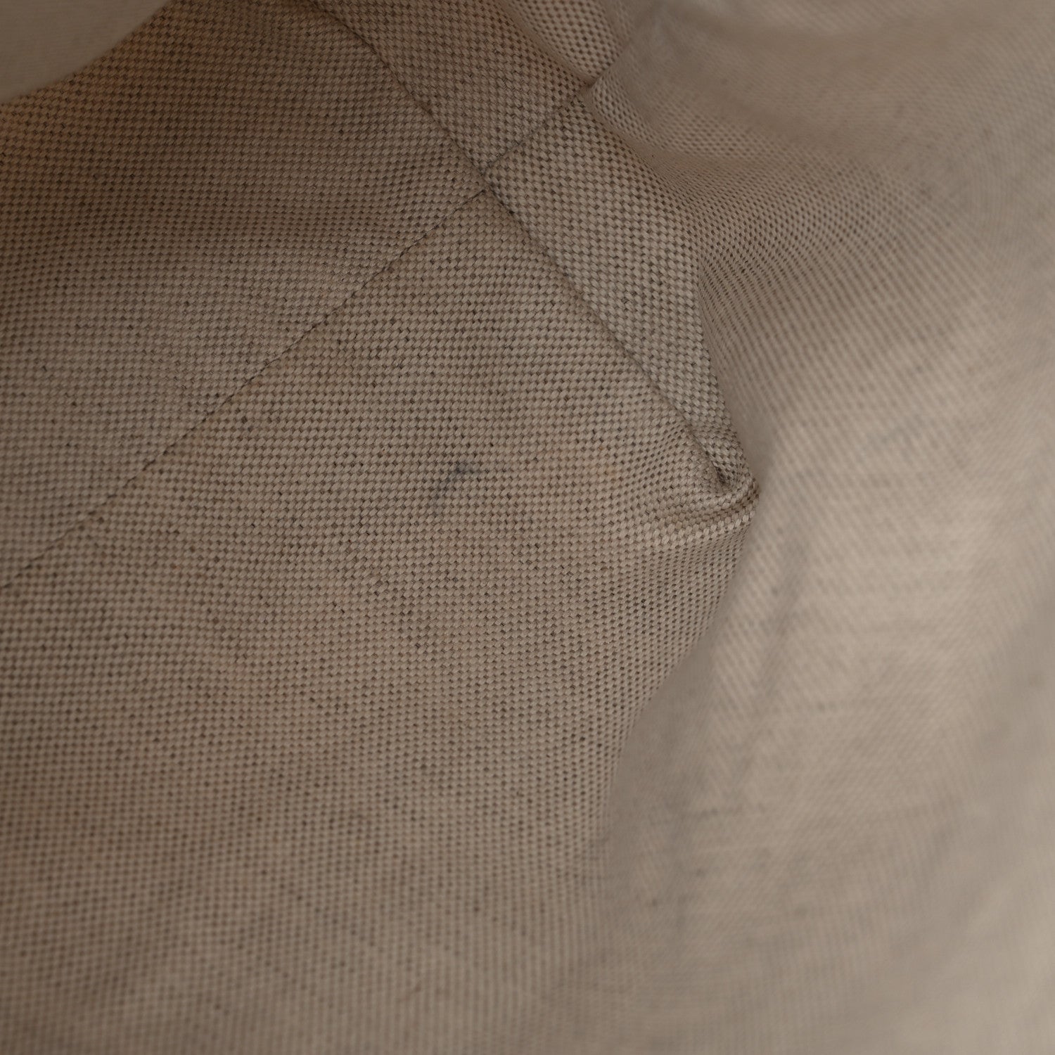 Gucci Woven Raffia Diamante Medium Sukey Tote White 13 of 15