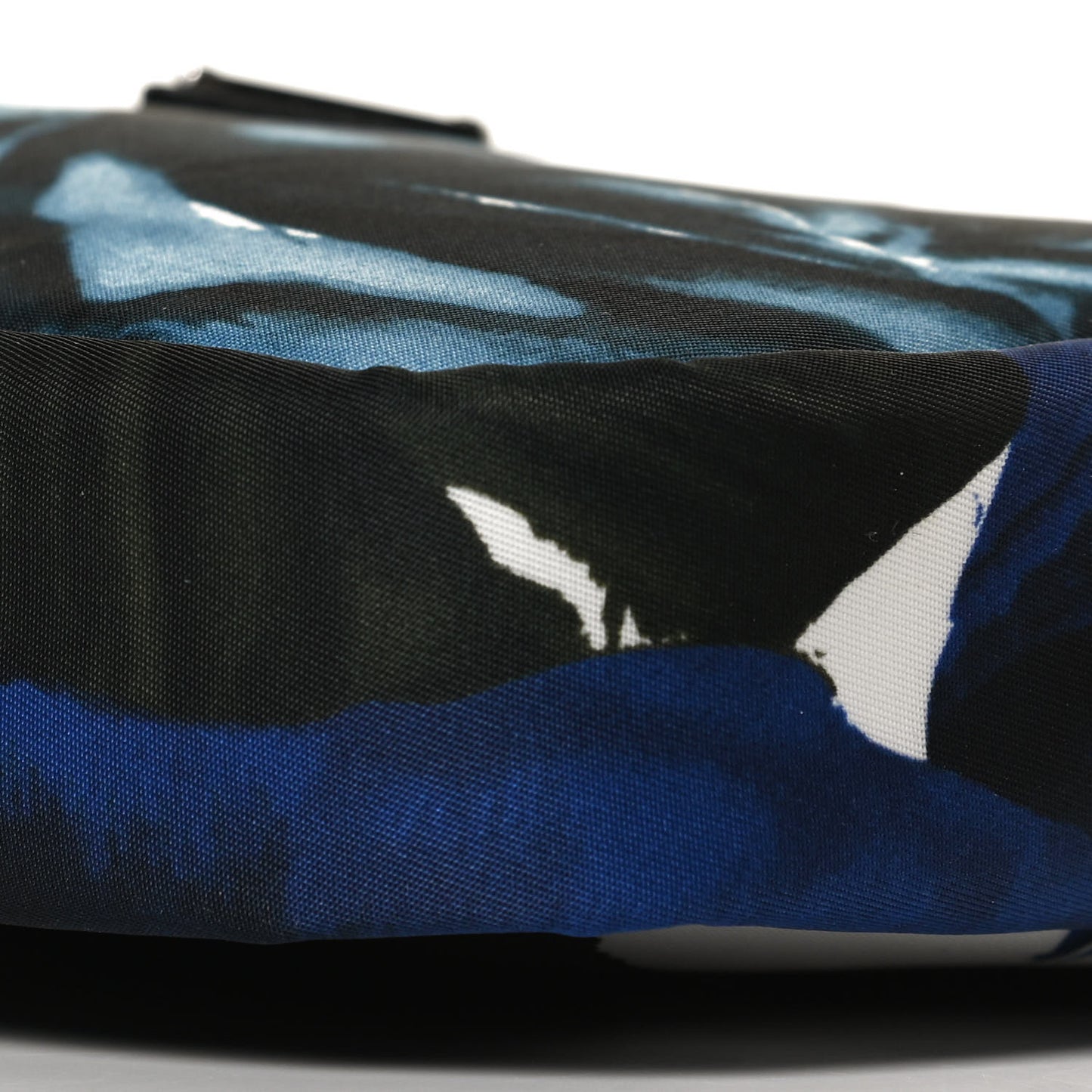 Tessuto Soft Nylon Small Roses Print Convertible Crossbody Wristlet Blue