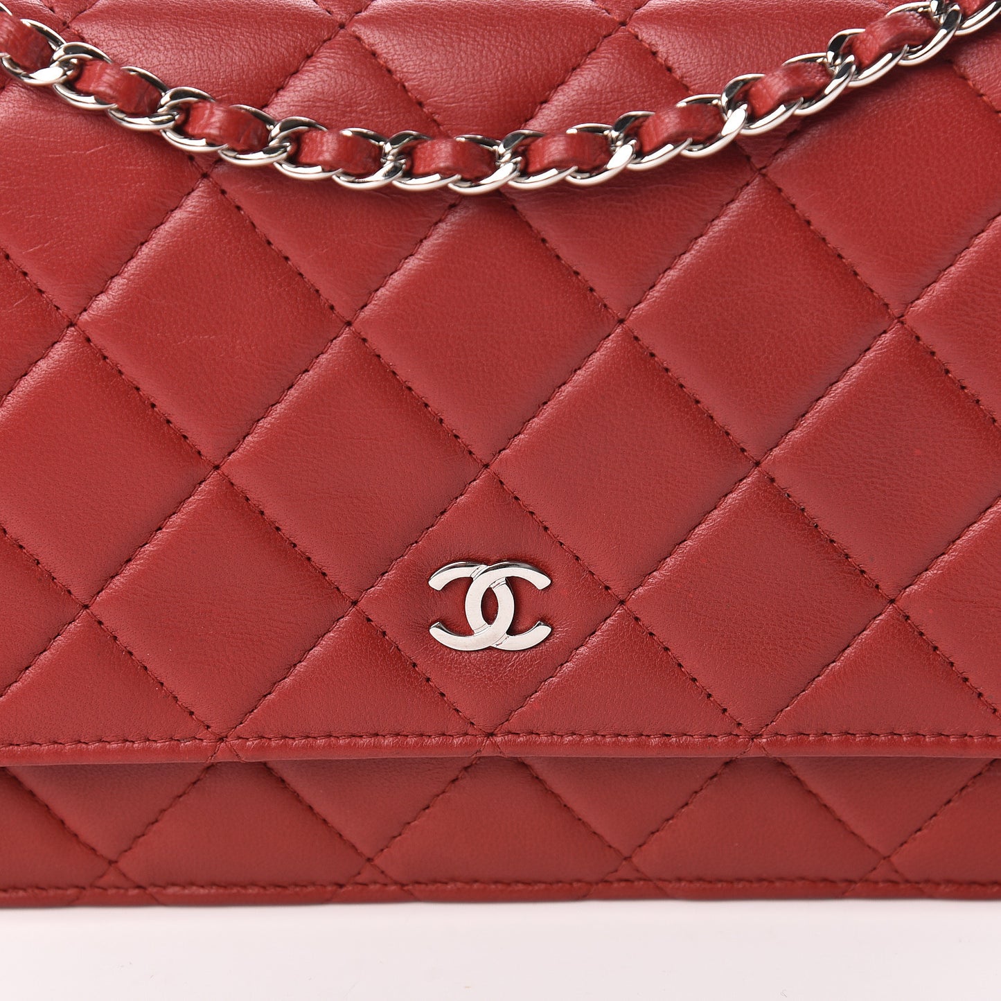 Lambskin Quilted Wallet On Chain WOC Red