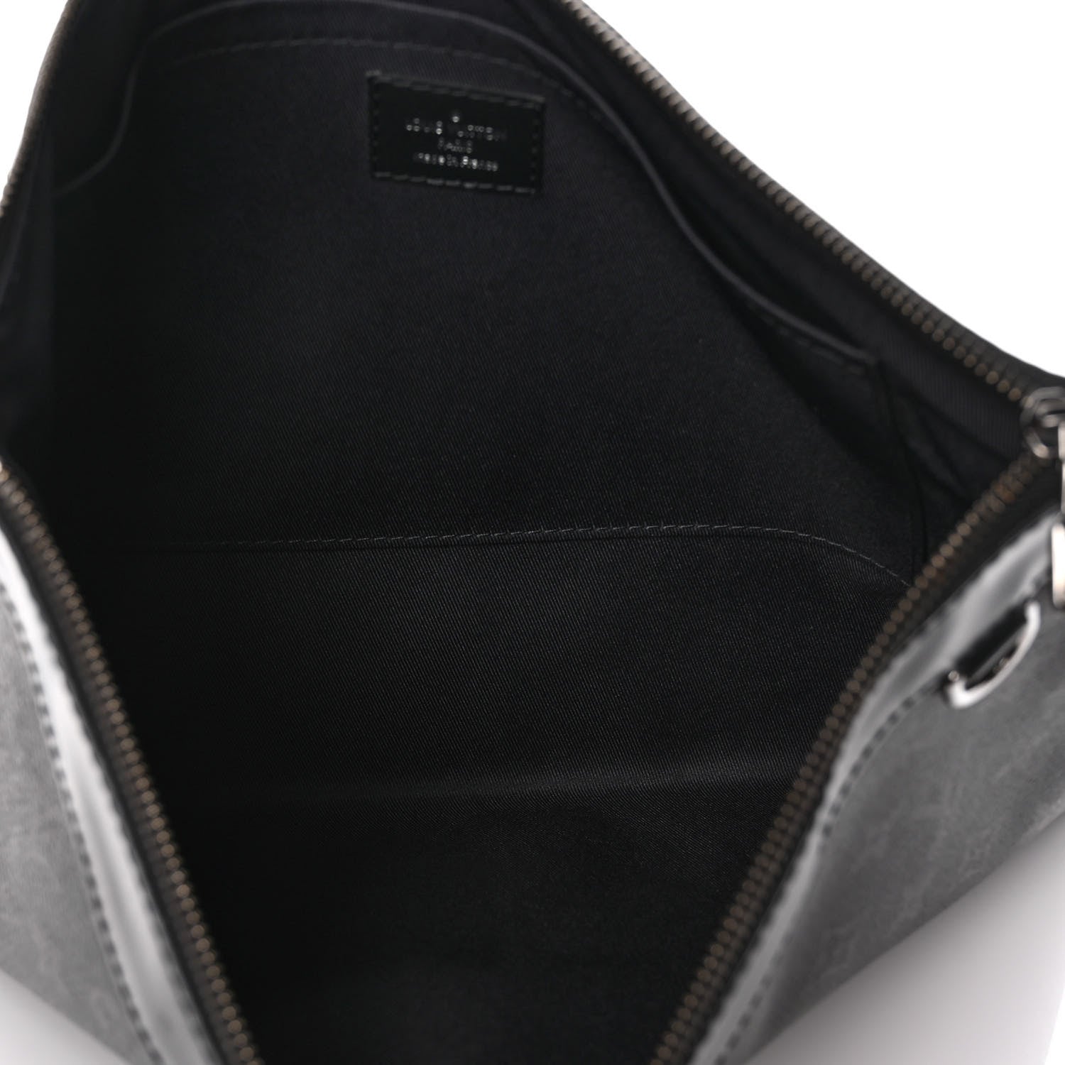Louis Vuitton Monogram Eclipse Discovery Pochette GM 5 of 7