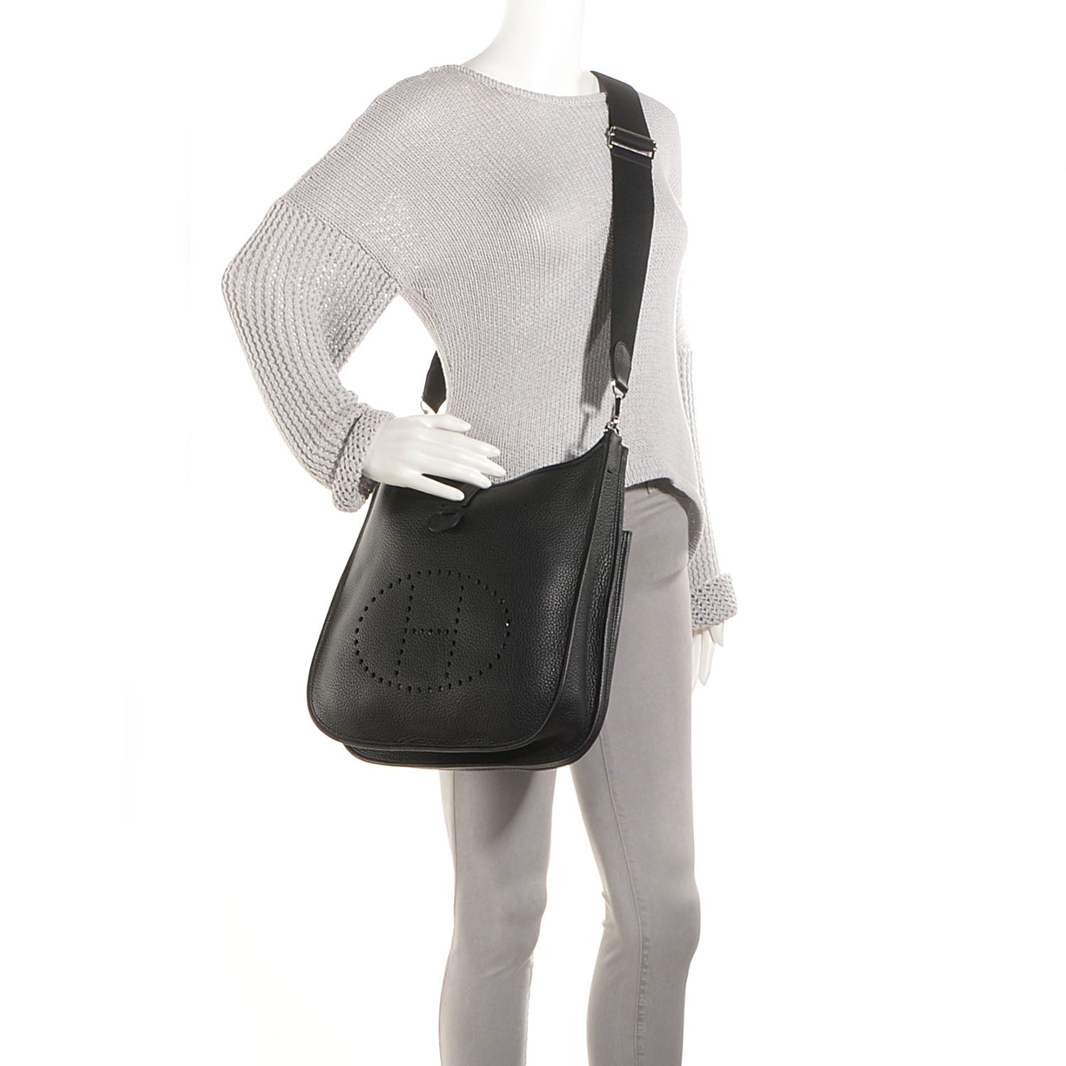 Hermes Taurillon Clemence Evelyne III GM Black 2 of 16