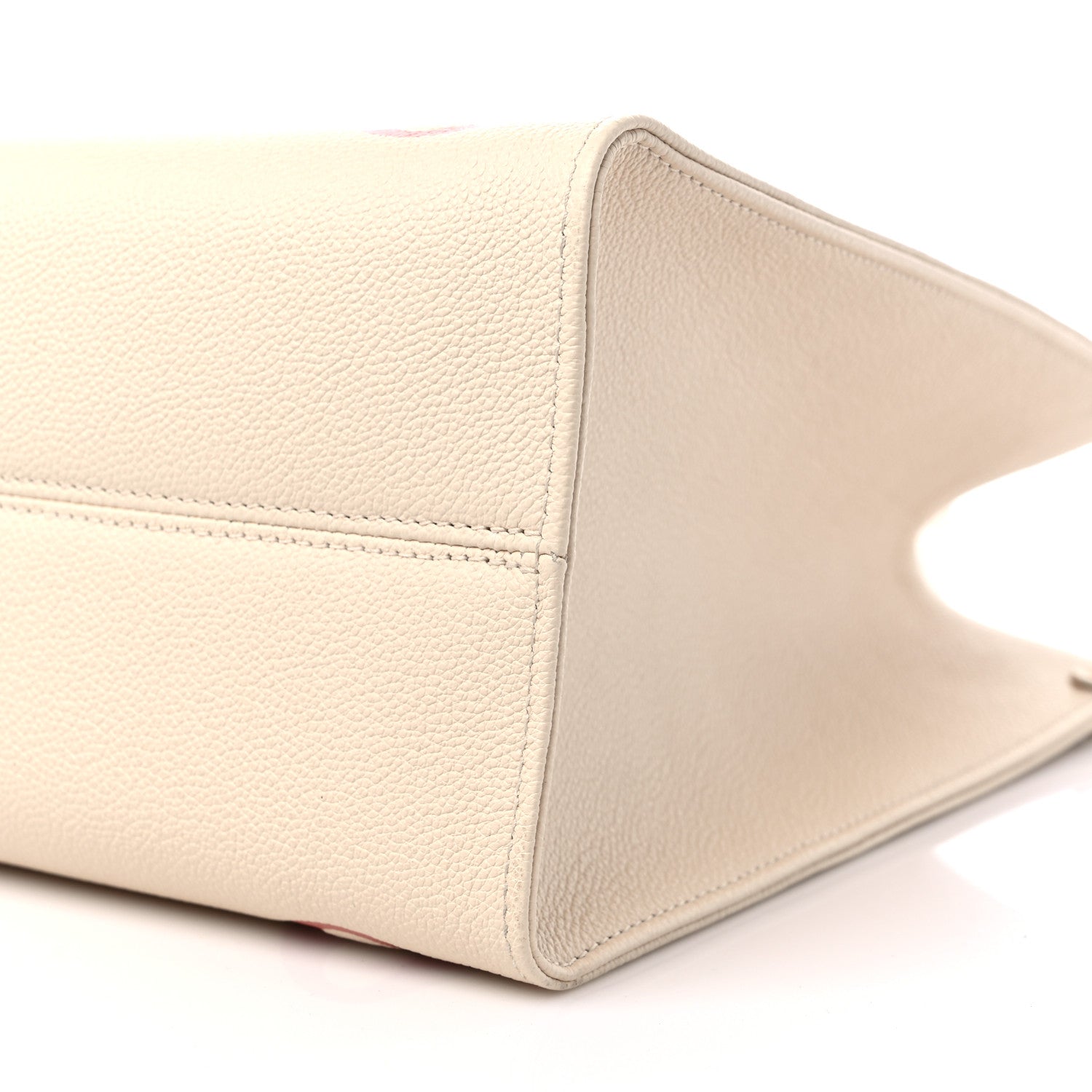 Louis Vuitton Empreinte Monogram Giant Onthego MM Creme Rose Trianon 8 of 8