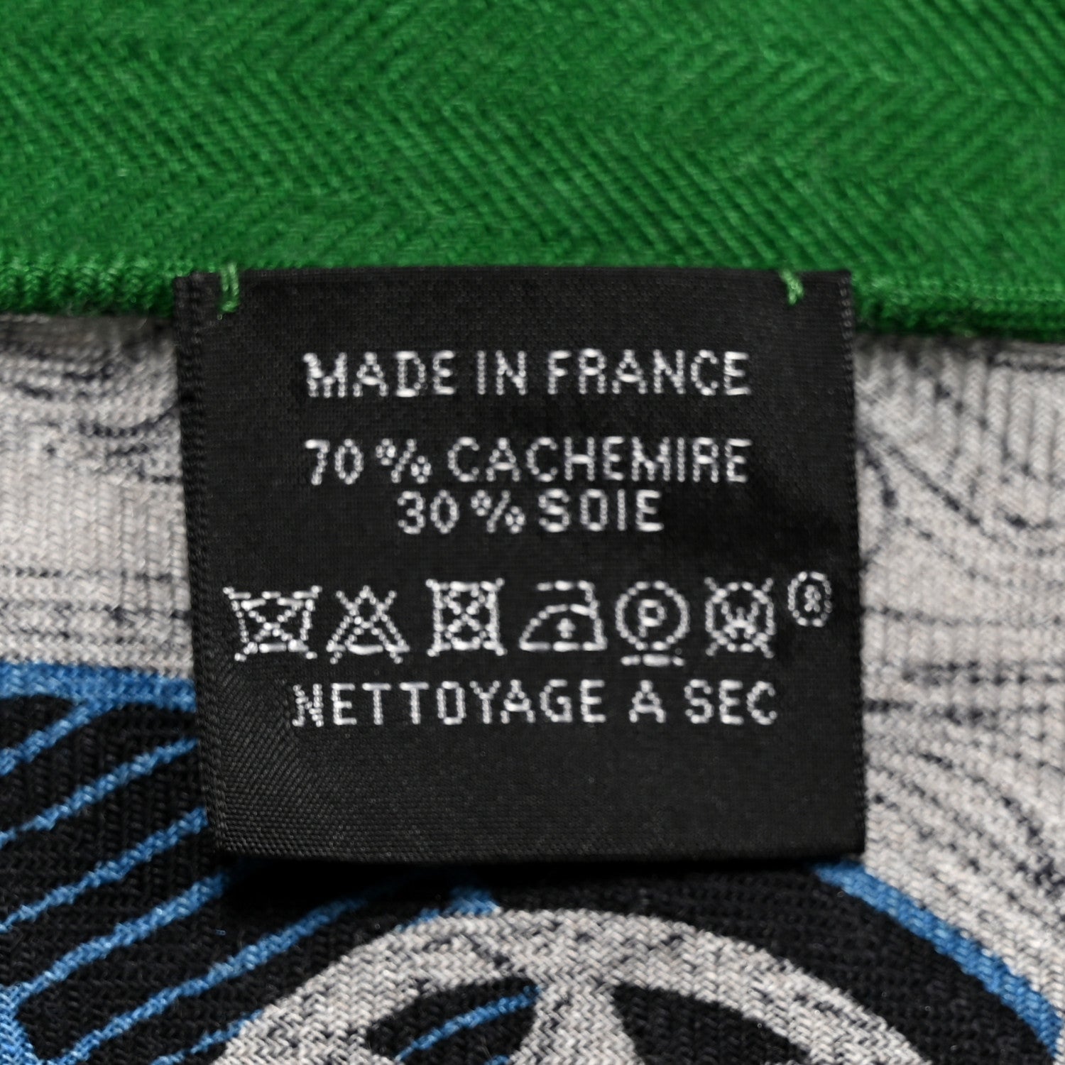 Hermes Silk Etriers Remix Application Coeur Giant Triangle Scarf Vert Black Multicolor 3 of 6