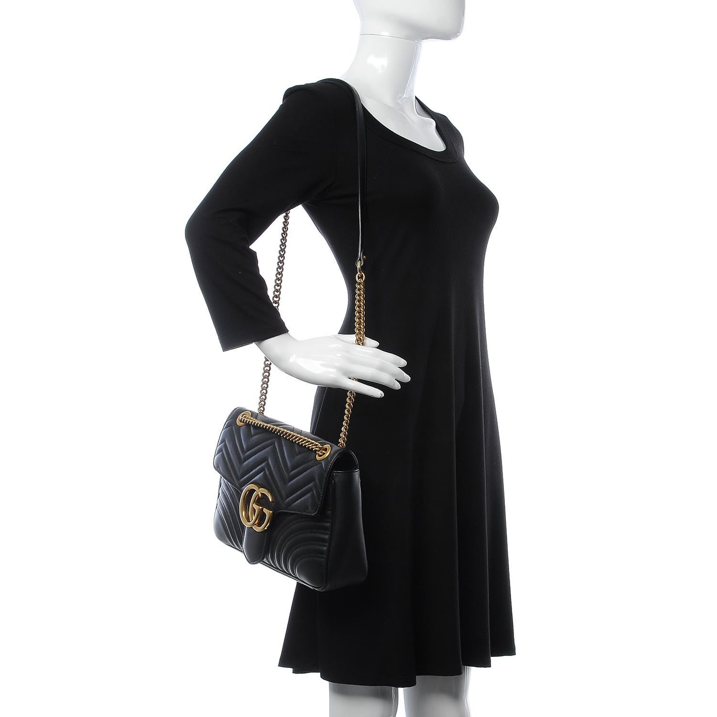 Calfskin Matelasse Medium GG Marmont Shoulder Bag Black