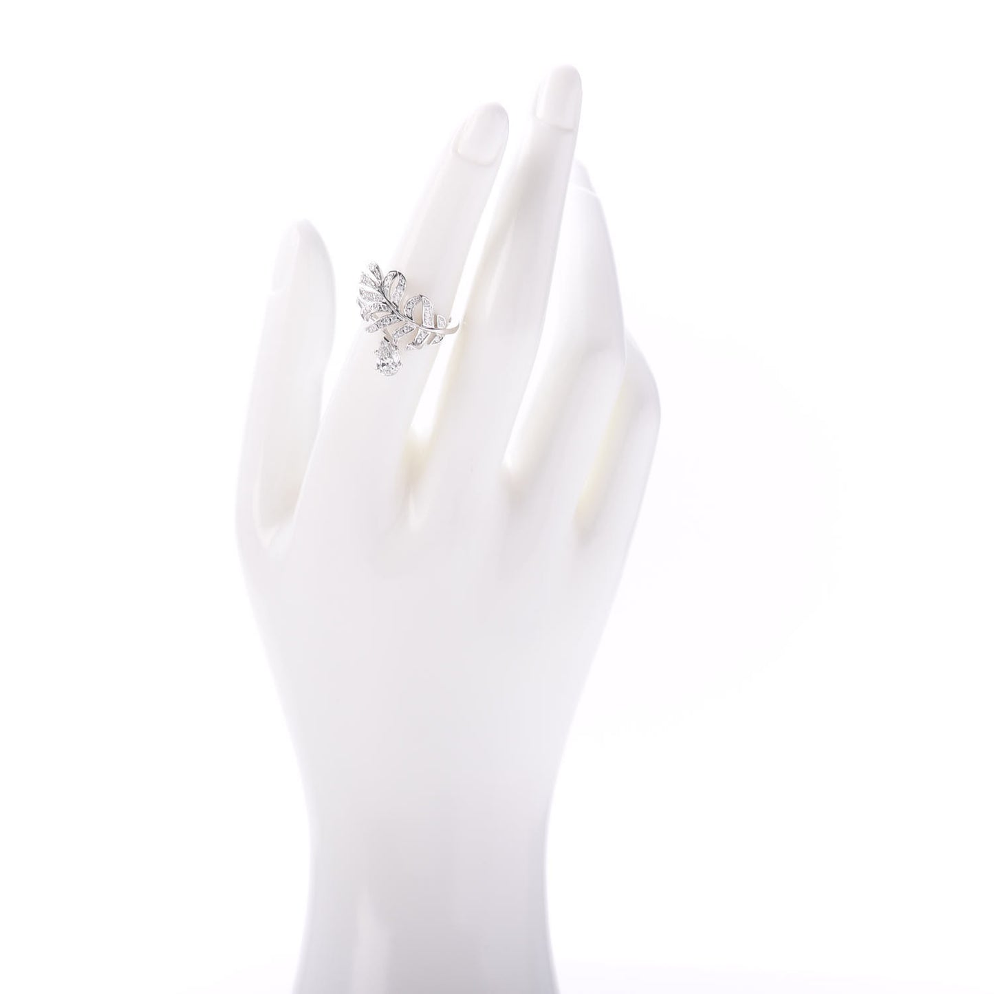 18K White Gold Diamond Plume De Ring 53 6.25