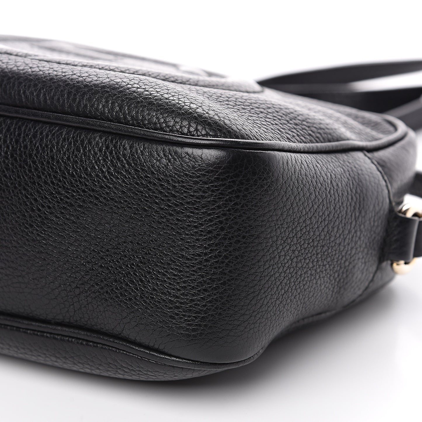 Pebbled Calfskin Small Soho Disco Bag Black