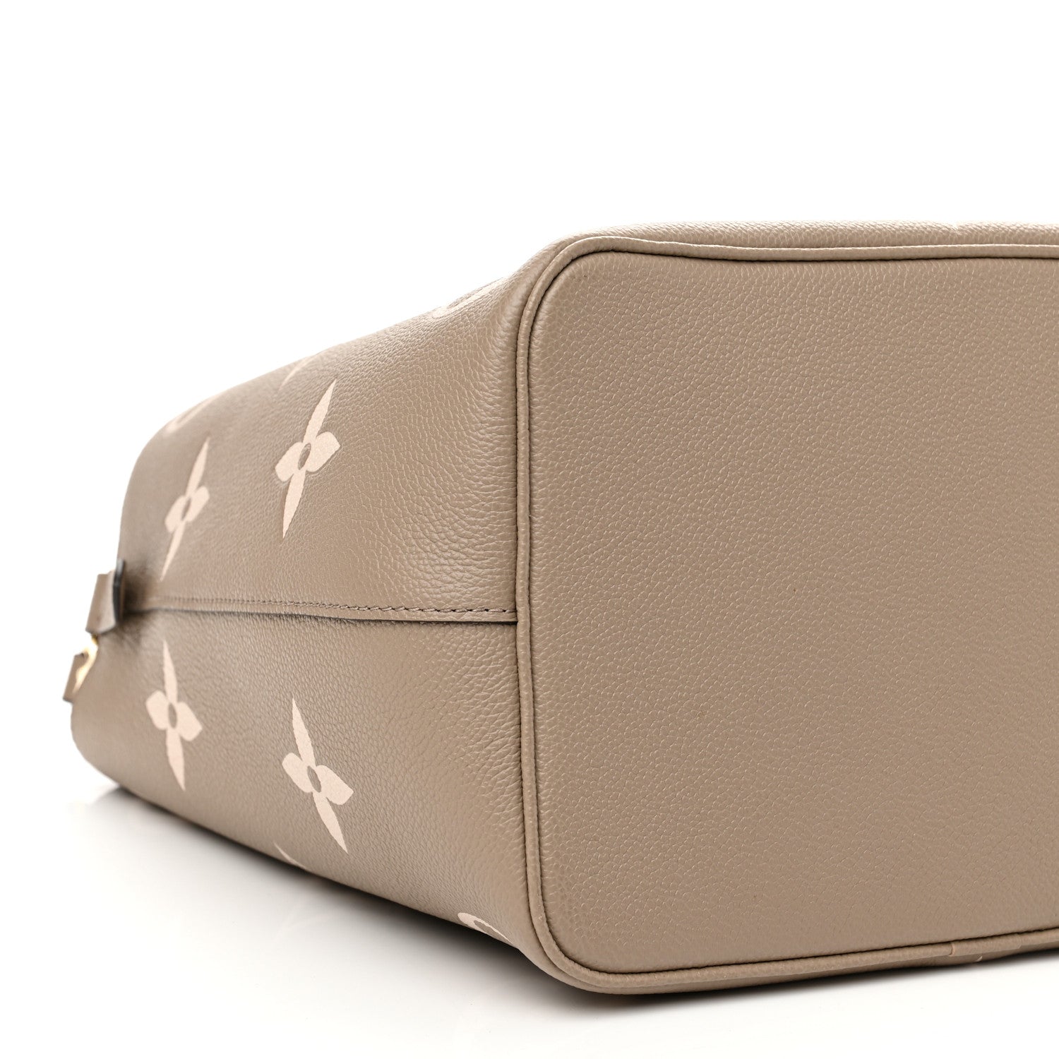 Louis Vuitton Empreinte Monogram Giant Neonoe MM Tourterelle Creme 9 of 10