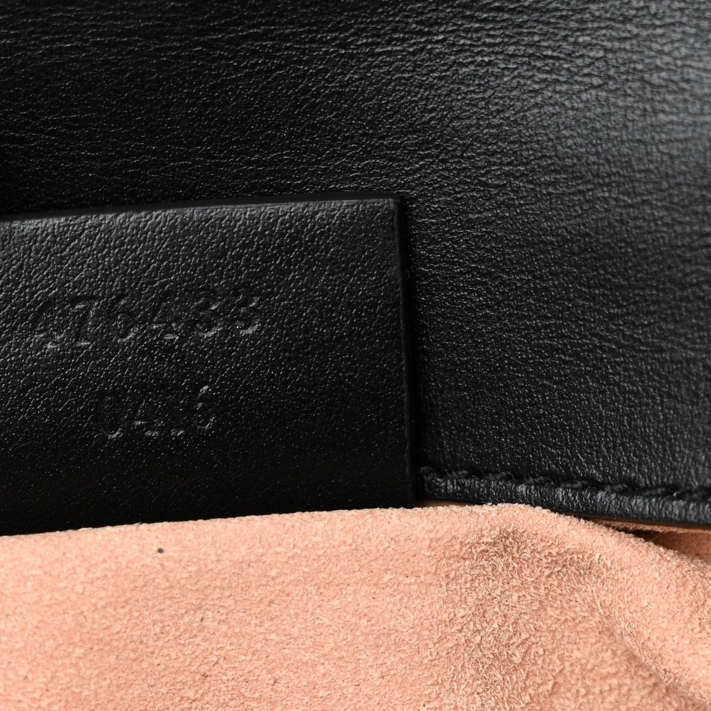 Calfskin Matelasse Super Mini GG Marmont Shoulder Bag Black