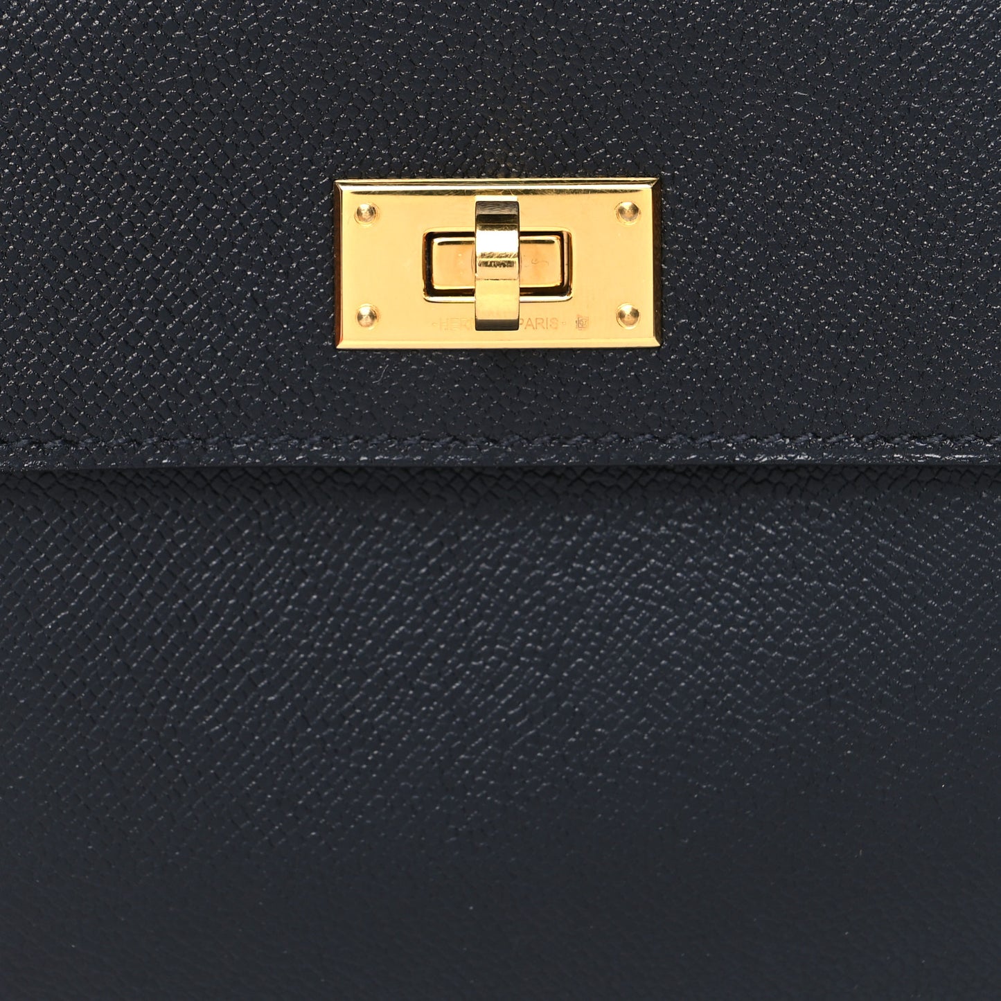 Epsom Kelly Pocket Compact Wallet Black