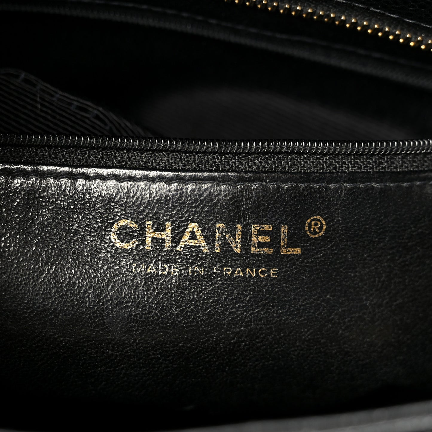 Caviar Quilted Medallion Tote Black