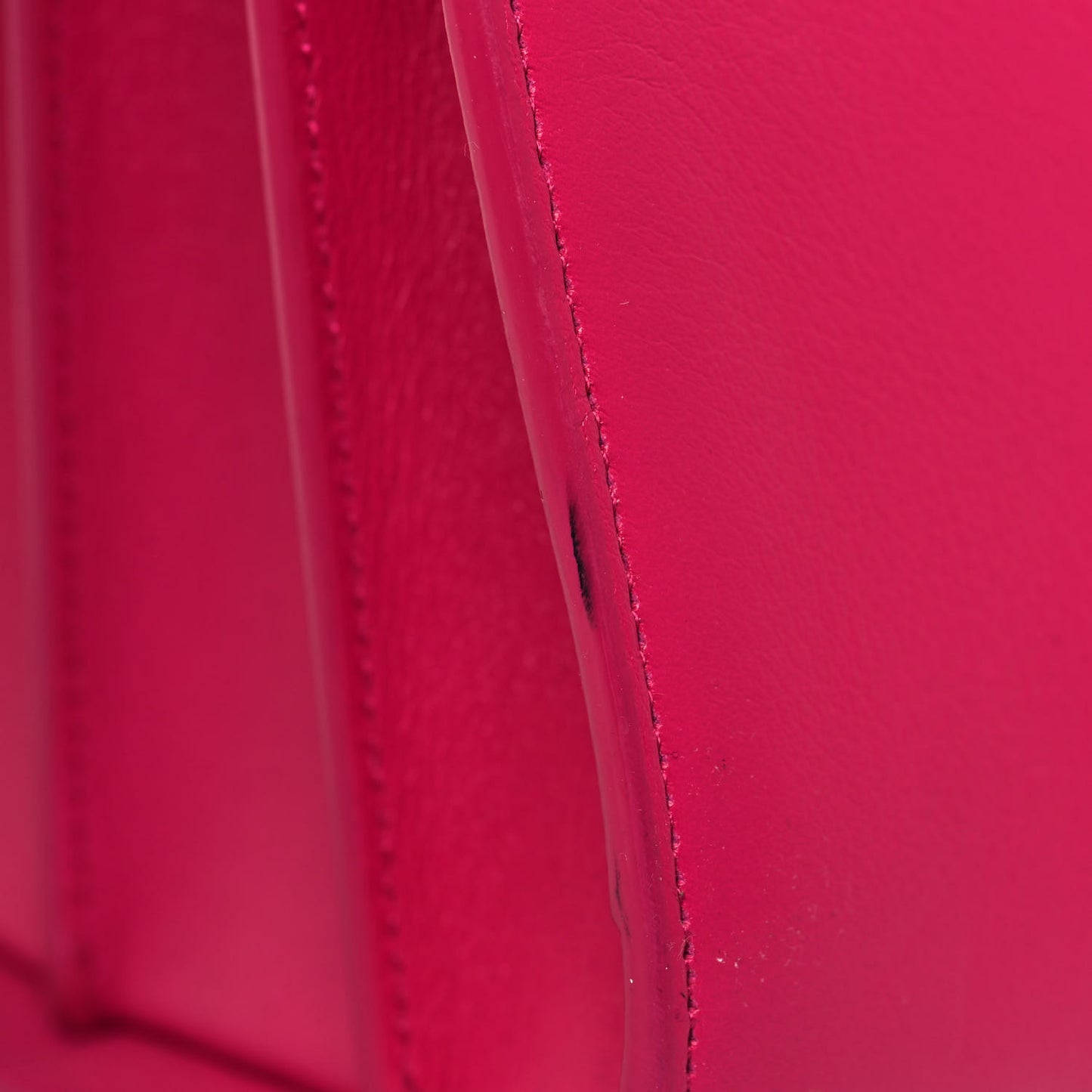 Calfskin Small Sac De Jour Lipstick Fuchsia