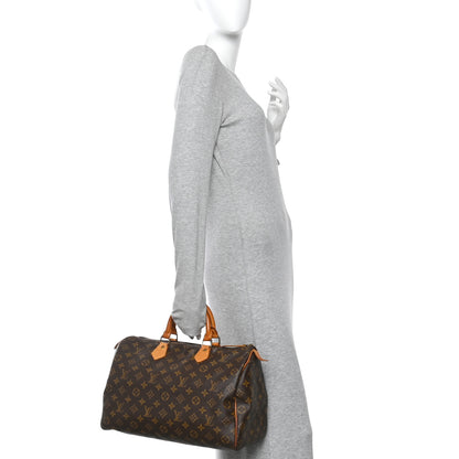 Louis Vuitton Monogram Speedy 35 2 of 10