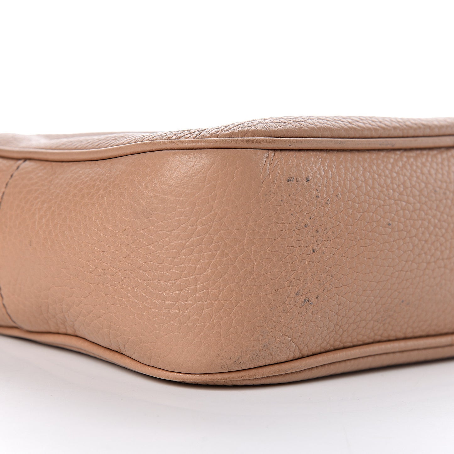 Pebbled Calfskin Small Soho Disco Bag Camelia