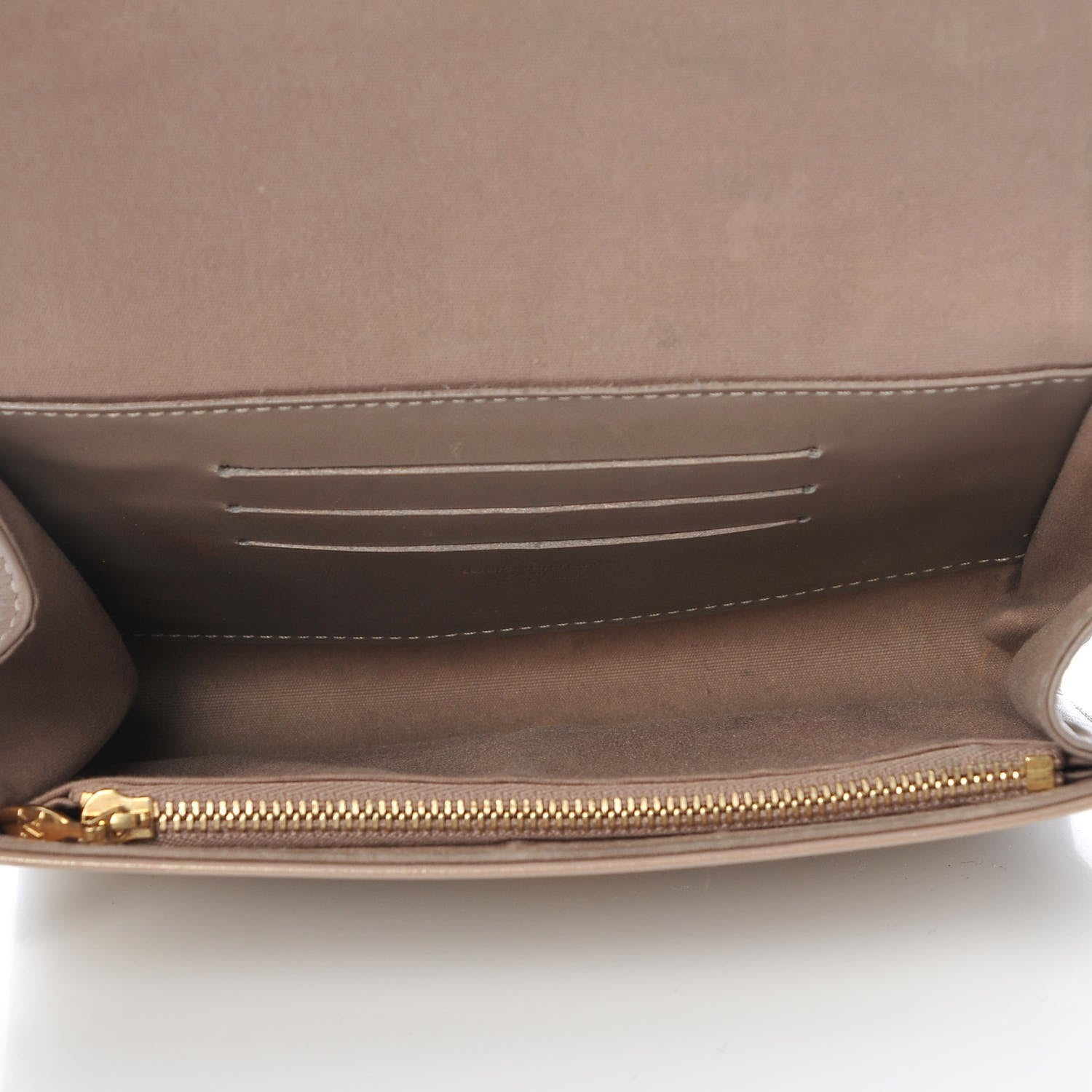 Louis Vuitton Vernis Rossmore PM Beige Poudre 5 of 12