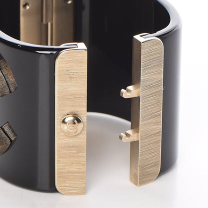 Chanel Resin Quilted CC Cuff Black Gold 5 of 7