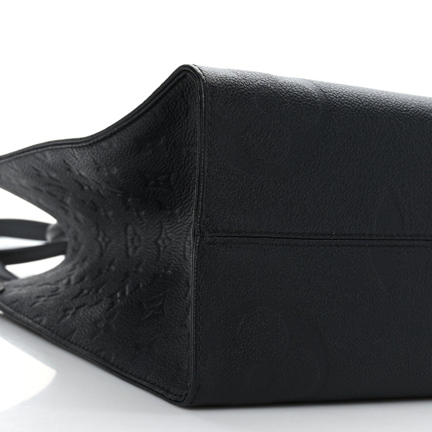 Empreinte Monogram Giant Onthego MM Black