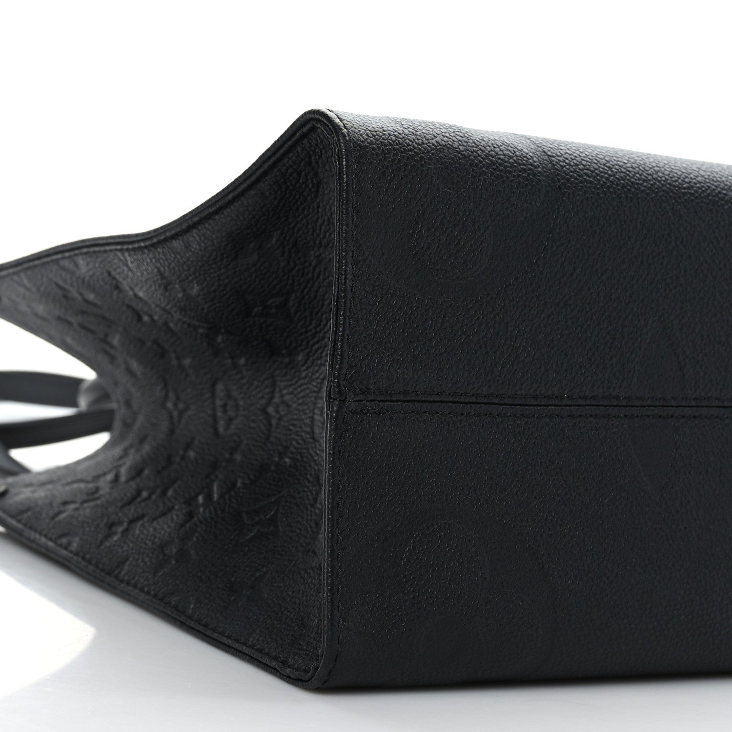 Louis Vuitton Empreinte Monogram Giant Onthego MM Black 7 of 8
