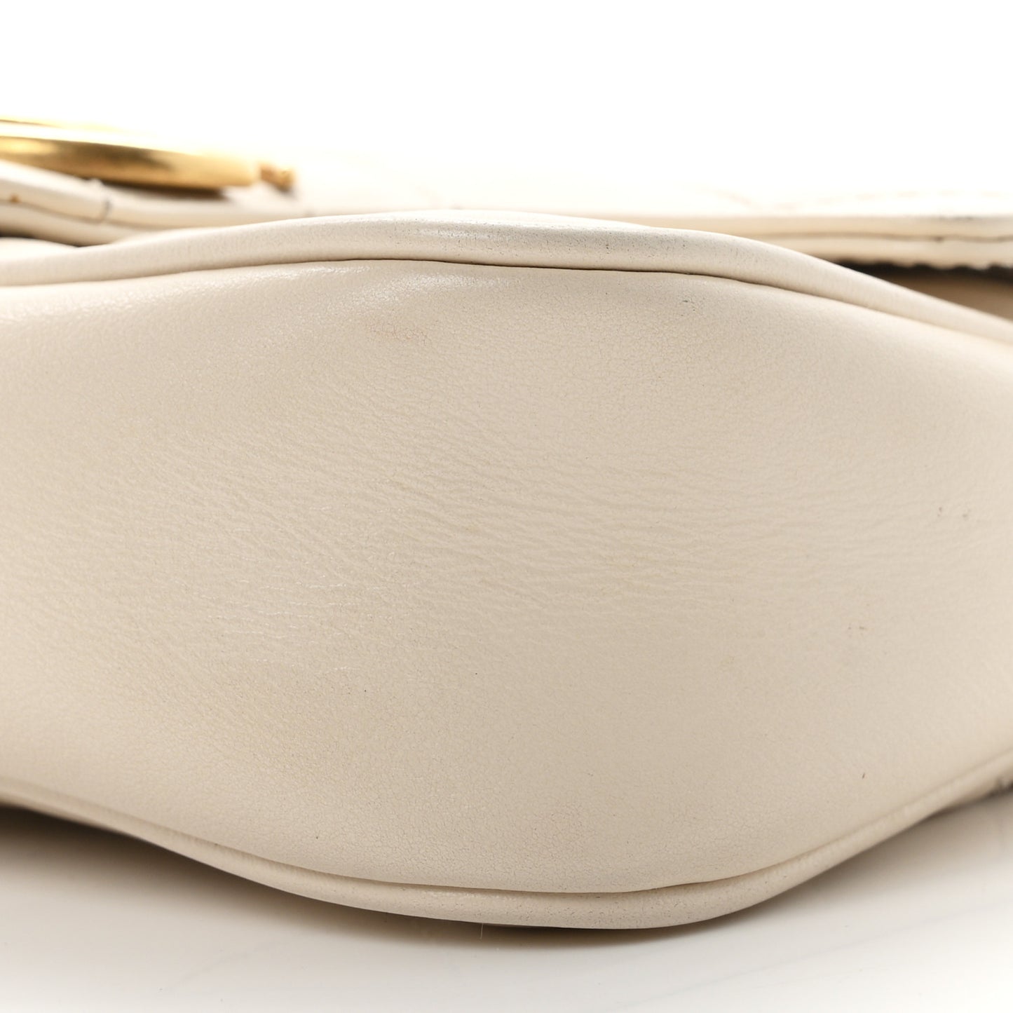 Calfskin Matelasse Super Mini GG Marmont Shoulder Bag White