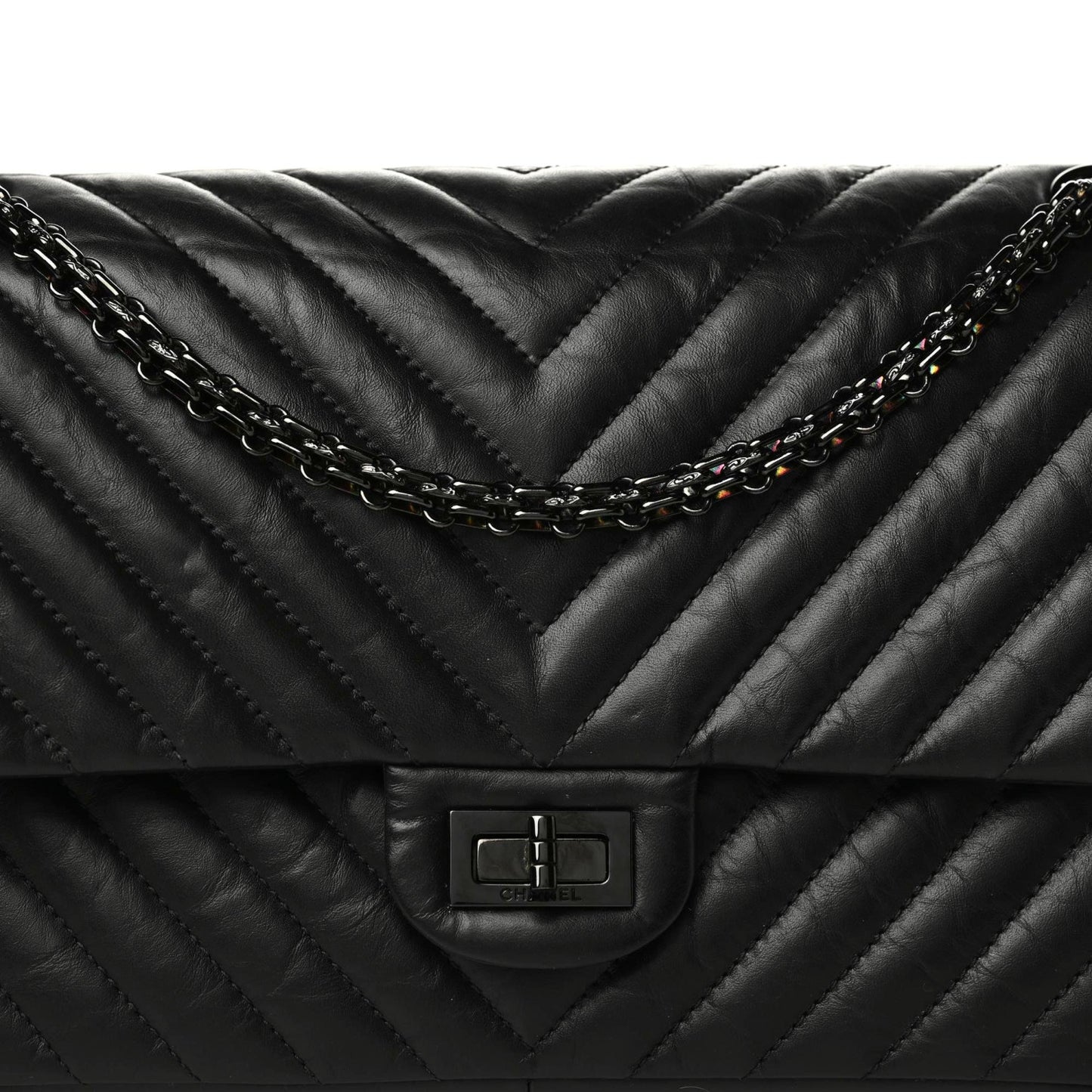 Aged Calfskin Chevron Quilted 2.55 Reissue 226 So Black