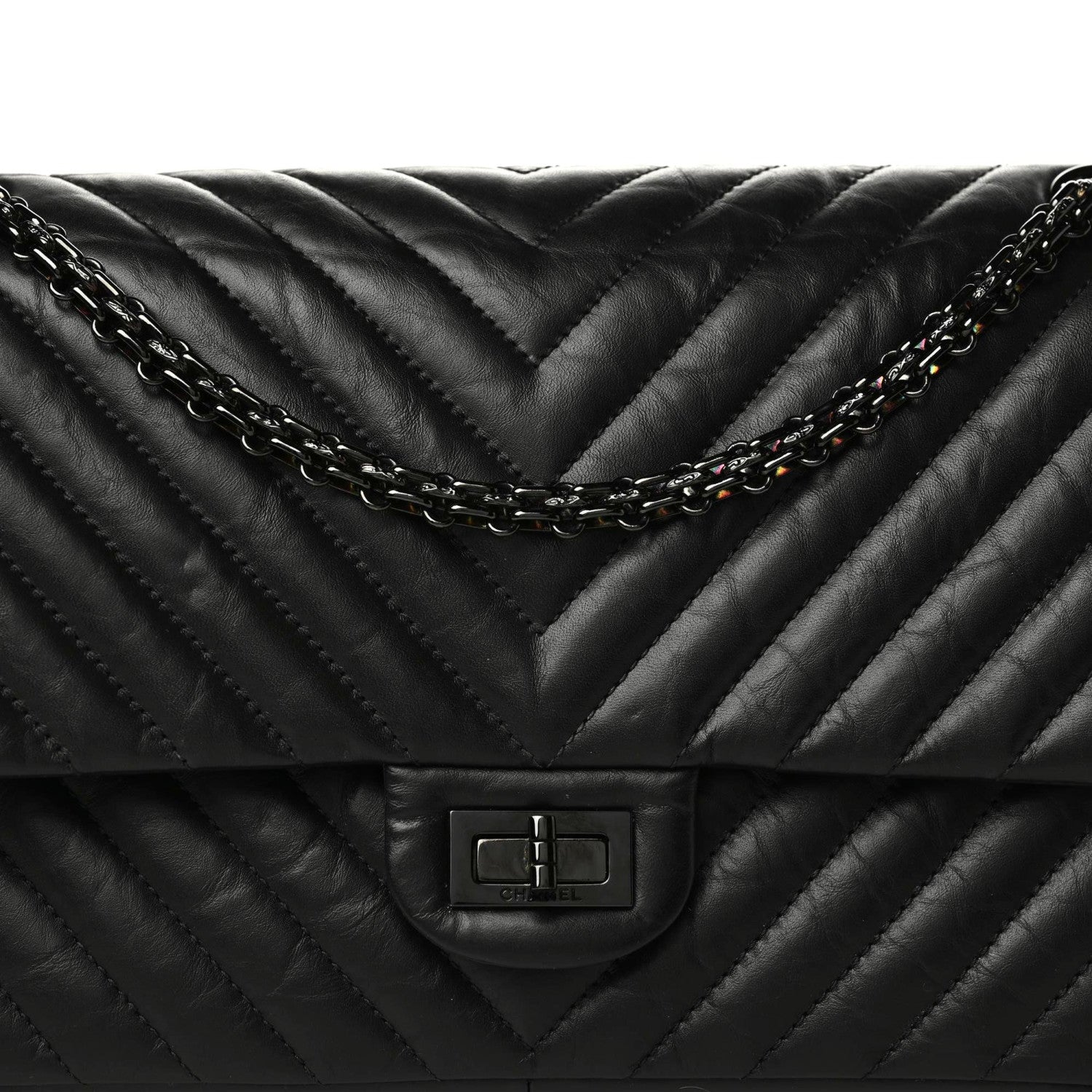 Chanel Aged Calfskin Chevron Quilted 2.55 Reissue 226 So Black 18 of 23