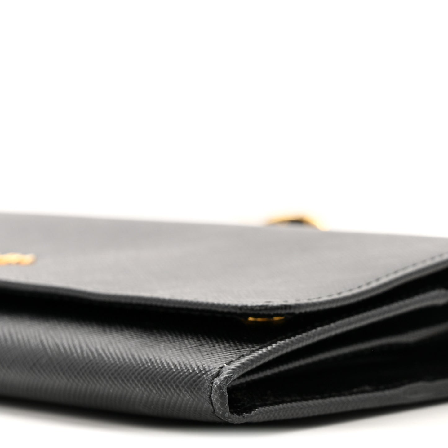 Saffiano Metal Oro Chain Wallet Black