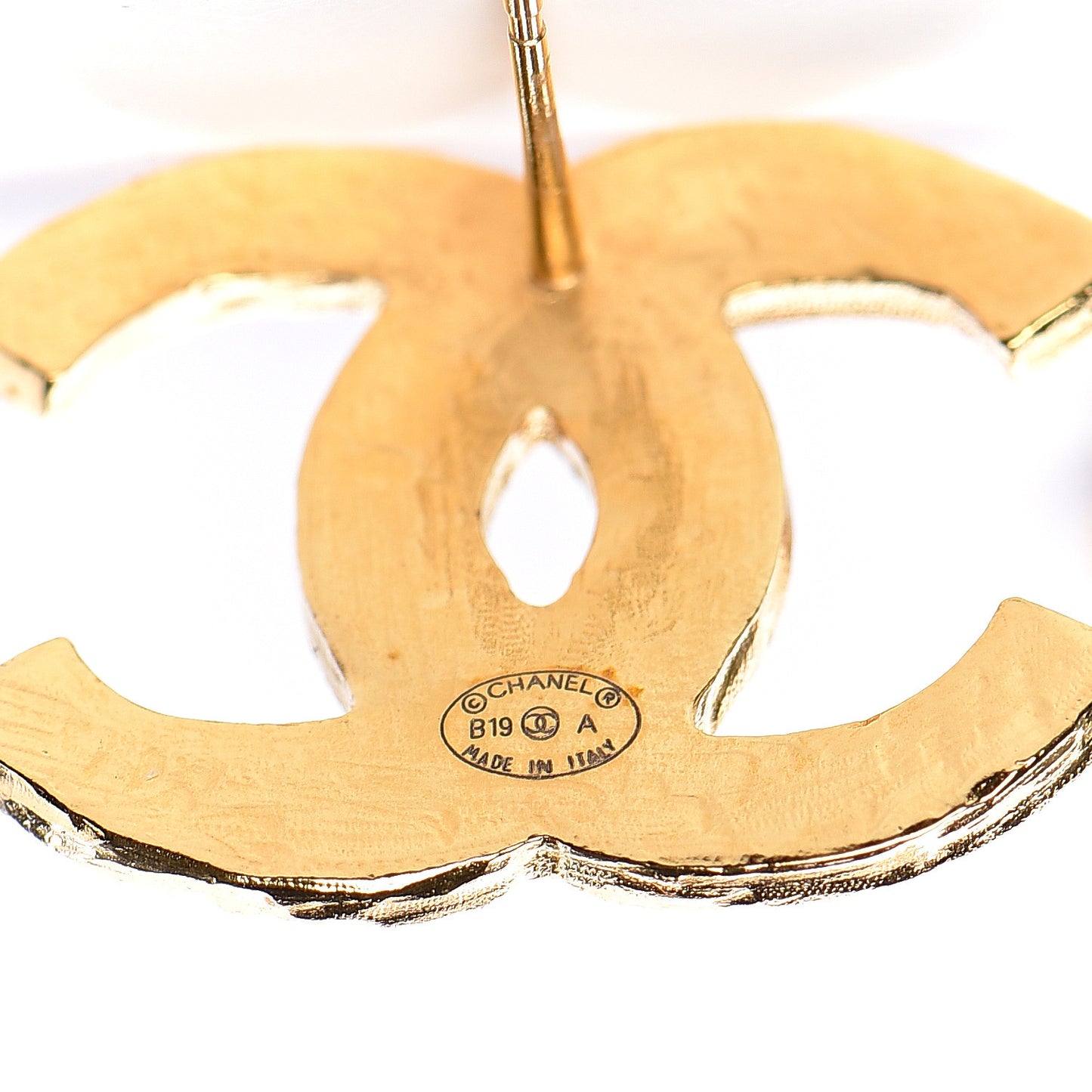 Resin Along The Nile CC Earrings Gold Black