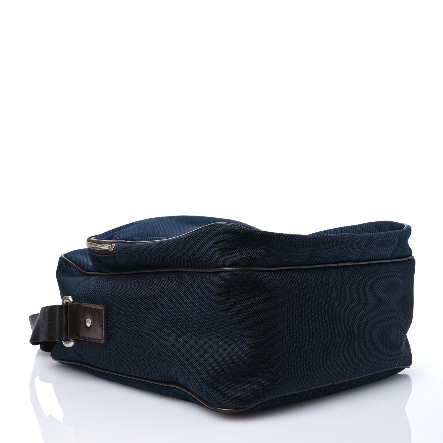 Louis Vuitton Damier Geant Flight Bag Ocean 4 of 12